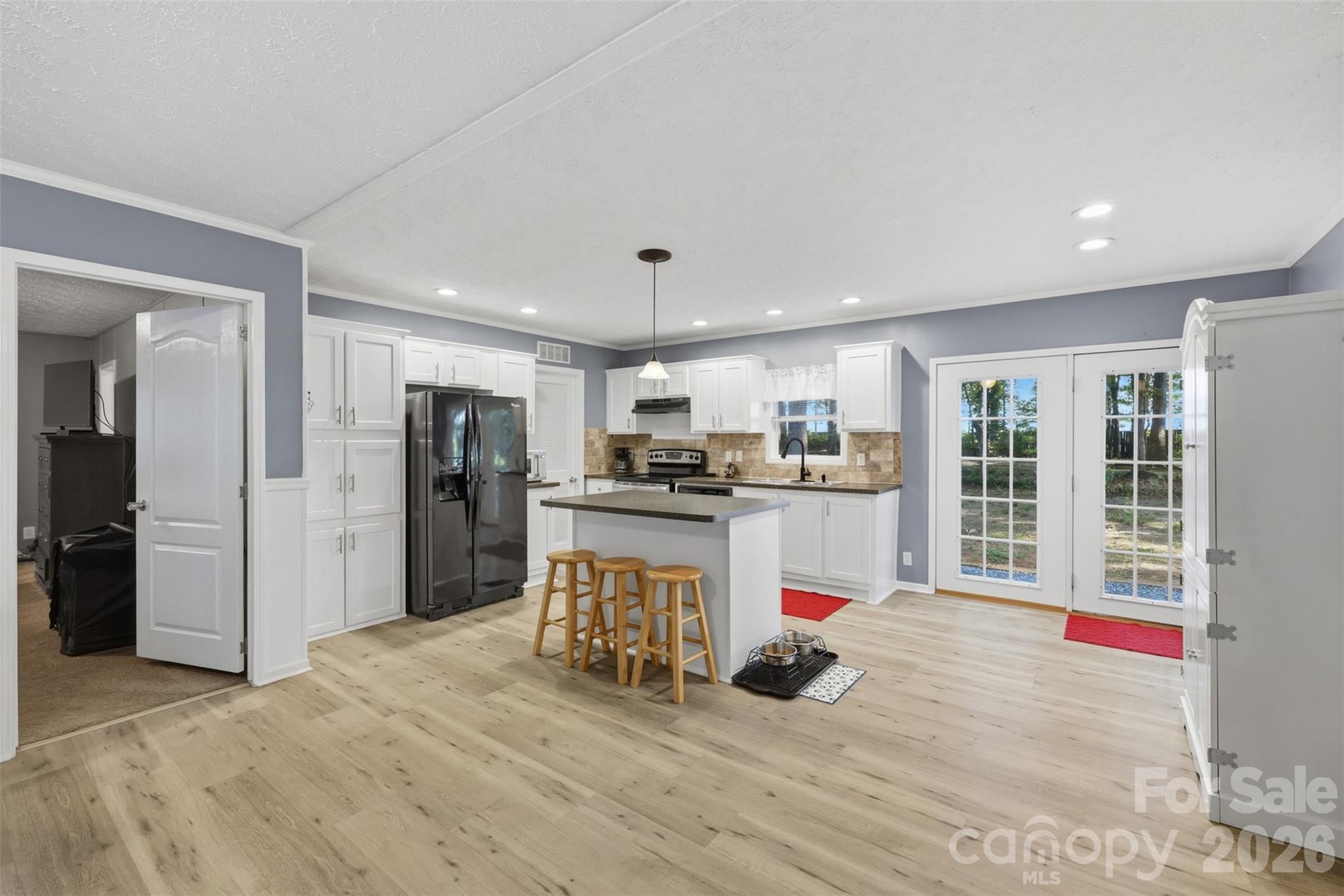 975 Jay Burke Road — Taylorsville