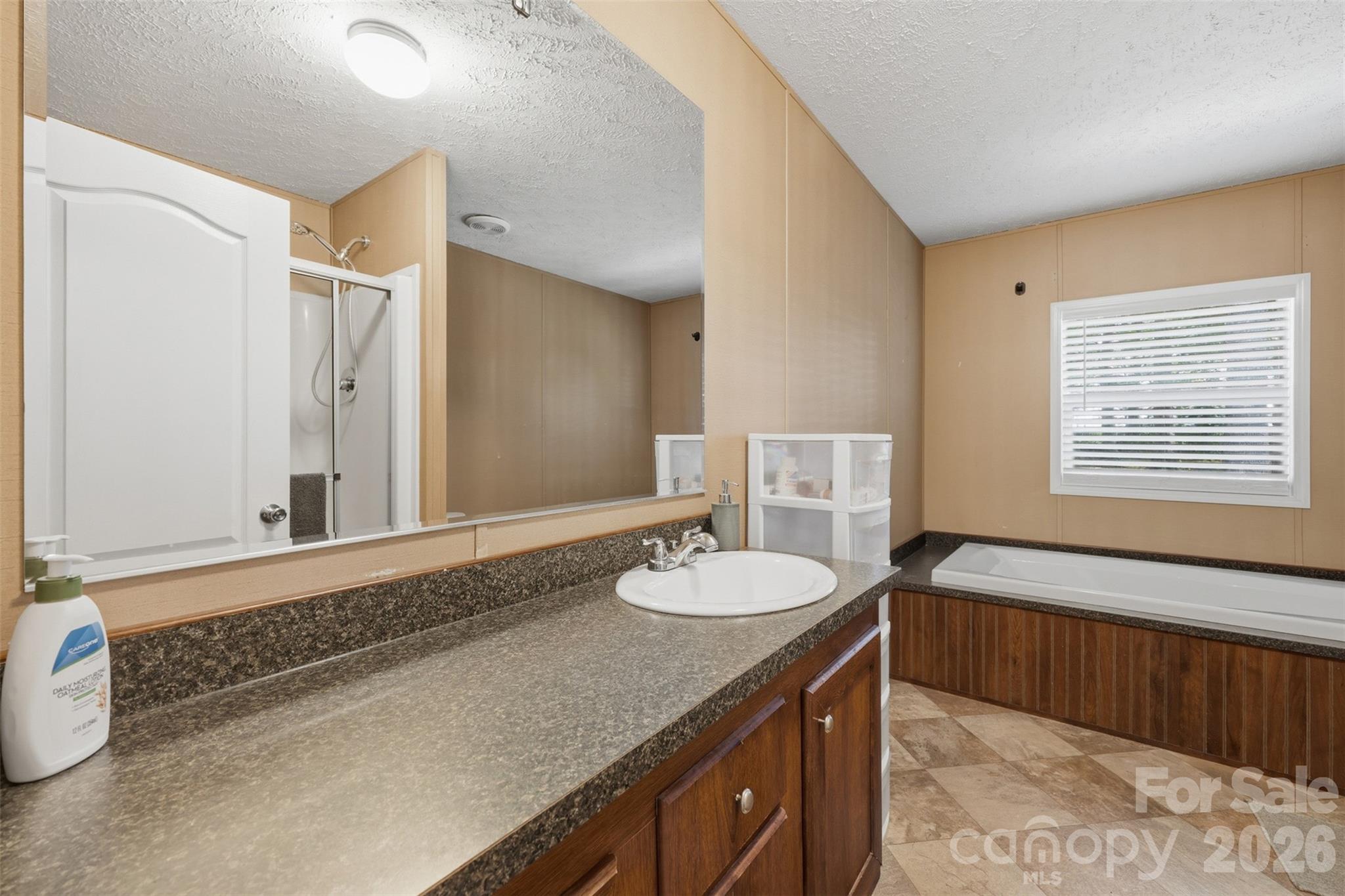975 Jay Burke Road — Taylorsville