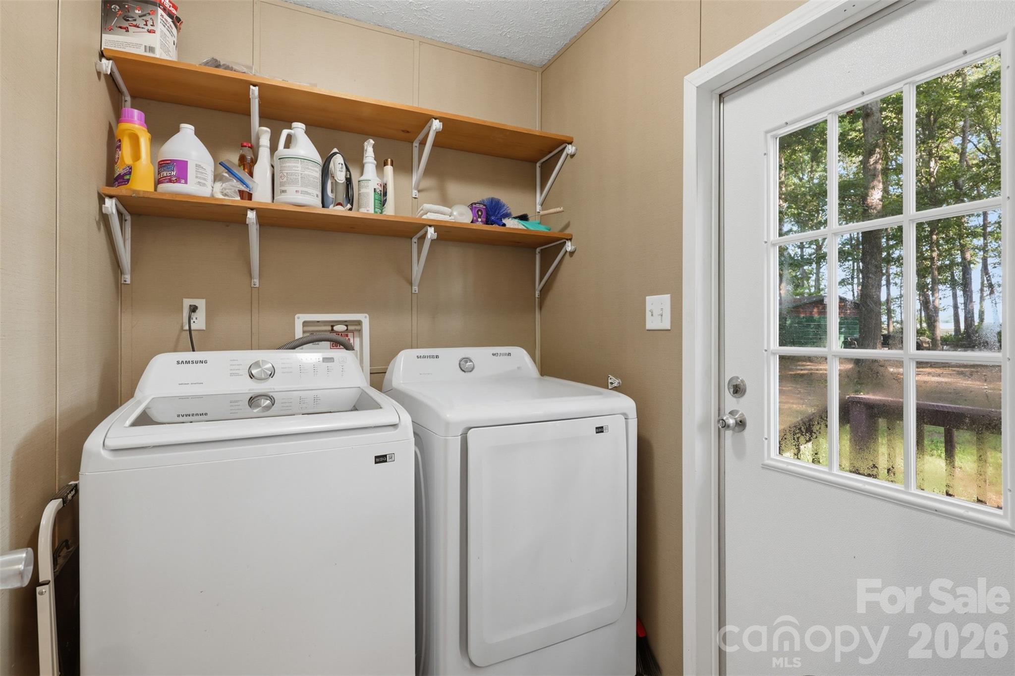 975 Jay Burke Road — Taylorsville