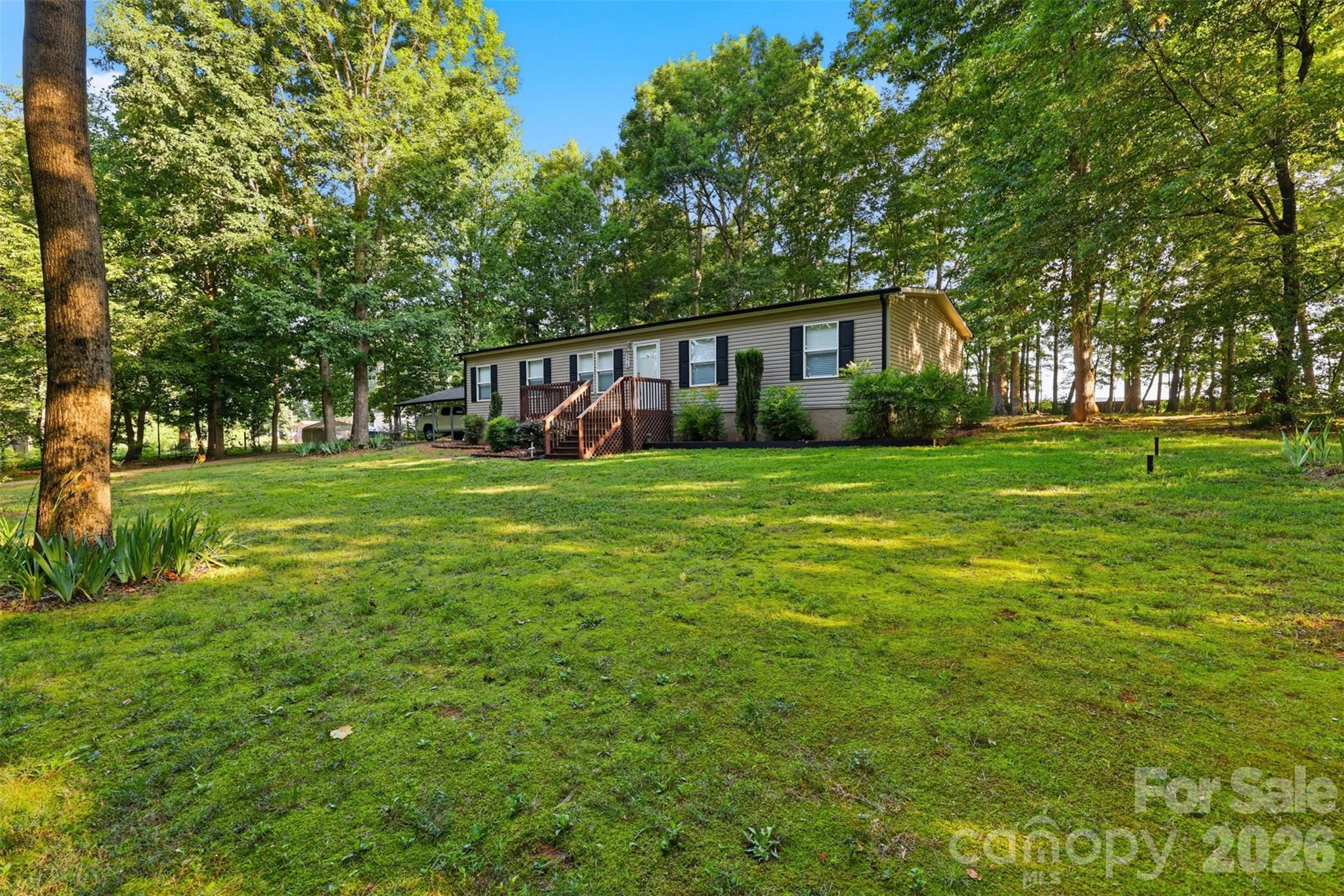 975 Jay Burke Road — Taylorsville