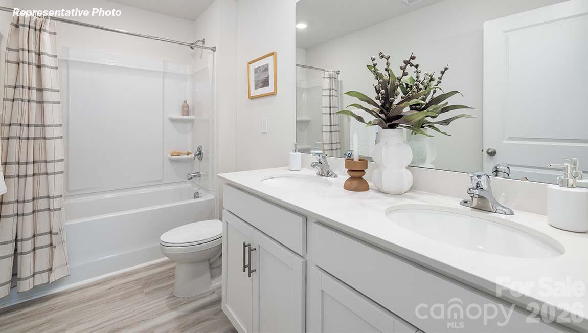 12216 Barred Owl Court — Charlotte
