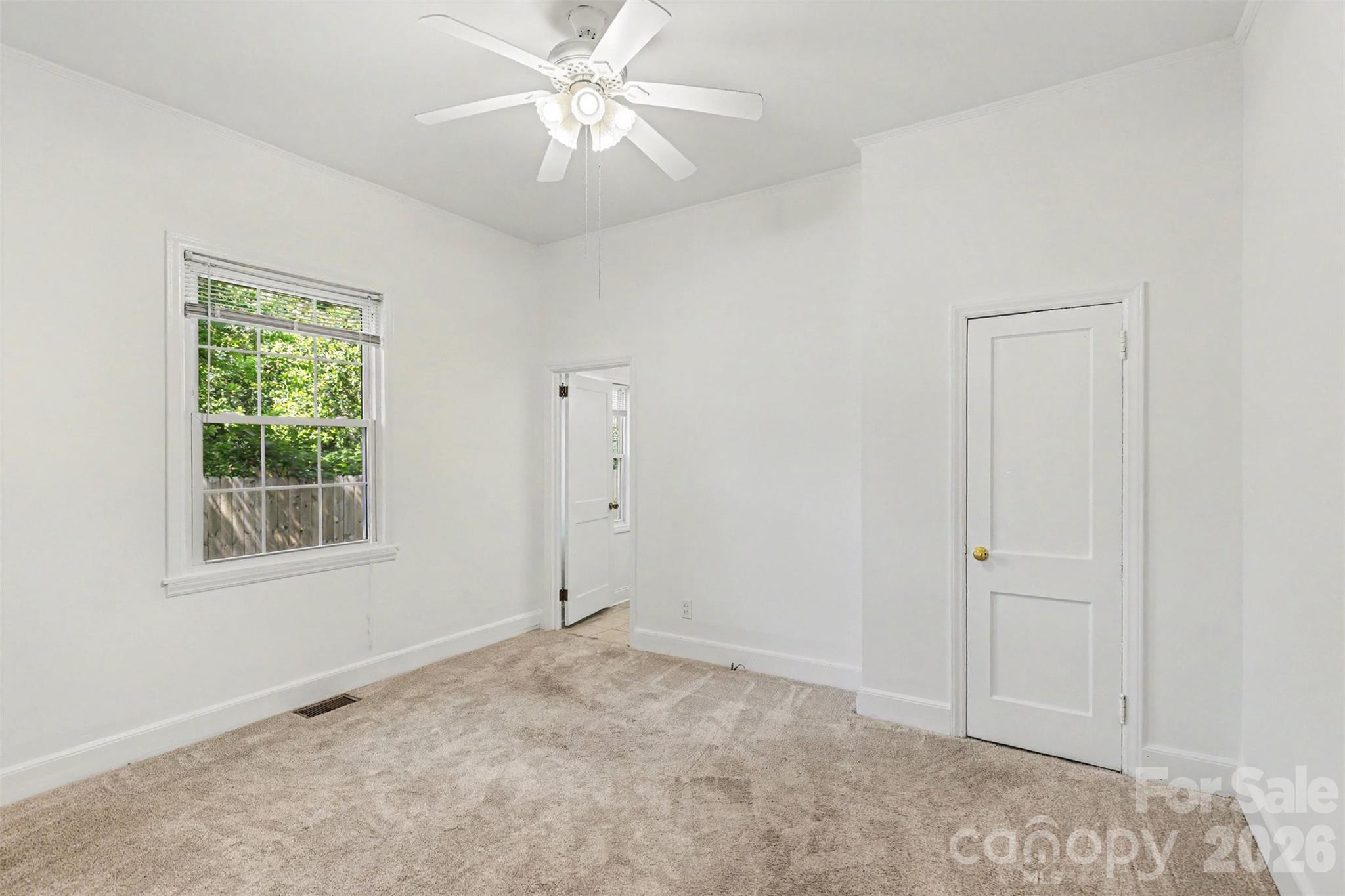 900 Cone Avenue — Pineville