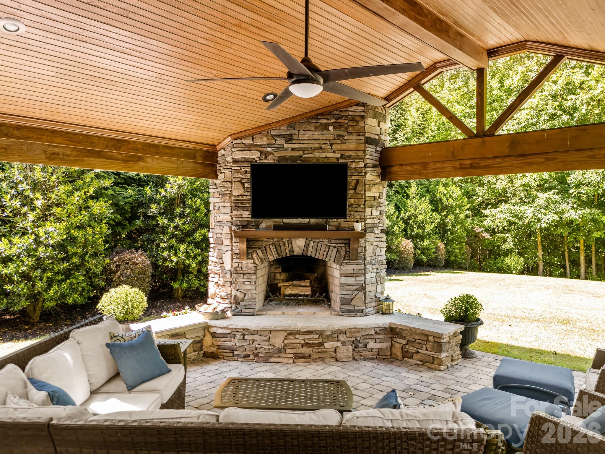 10704 Waxhaw Manor Drive — Waxhaw