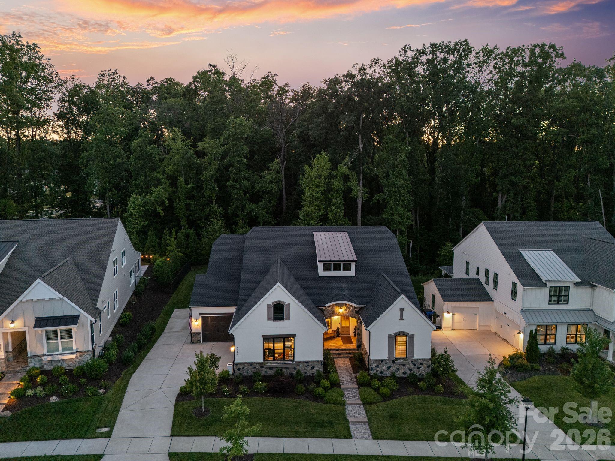 13212 Oak Farm Lane — Huntersville