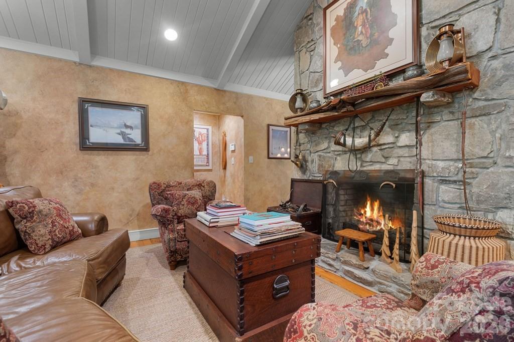 188 Black Rock Ranch Road — Sylva