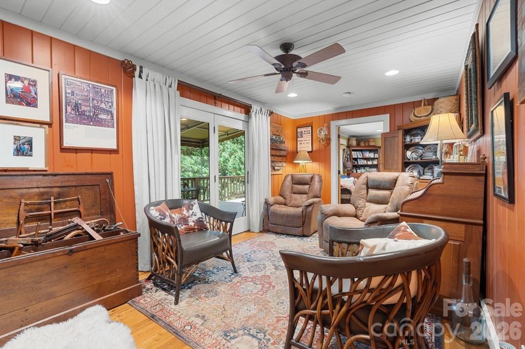 188 Black Rock Ranch Road — Sylva