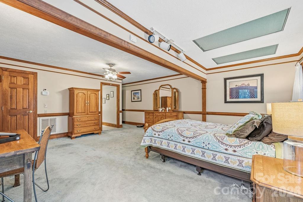 8418 Pine Hill Road — Charlotte