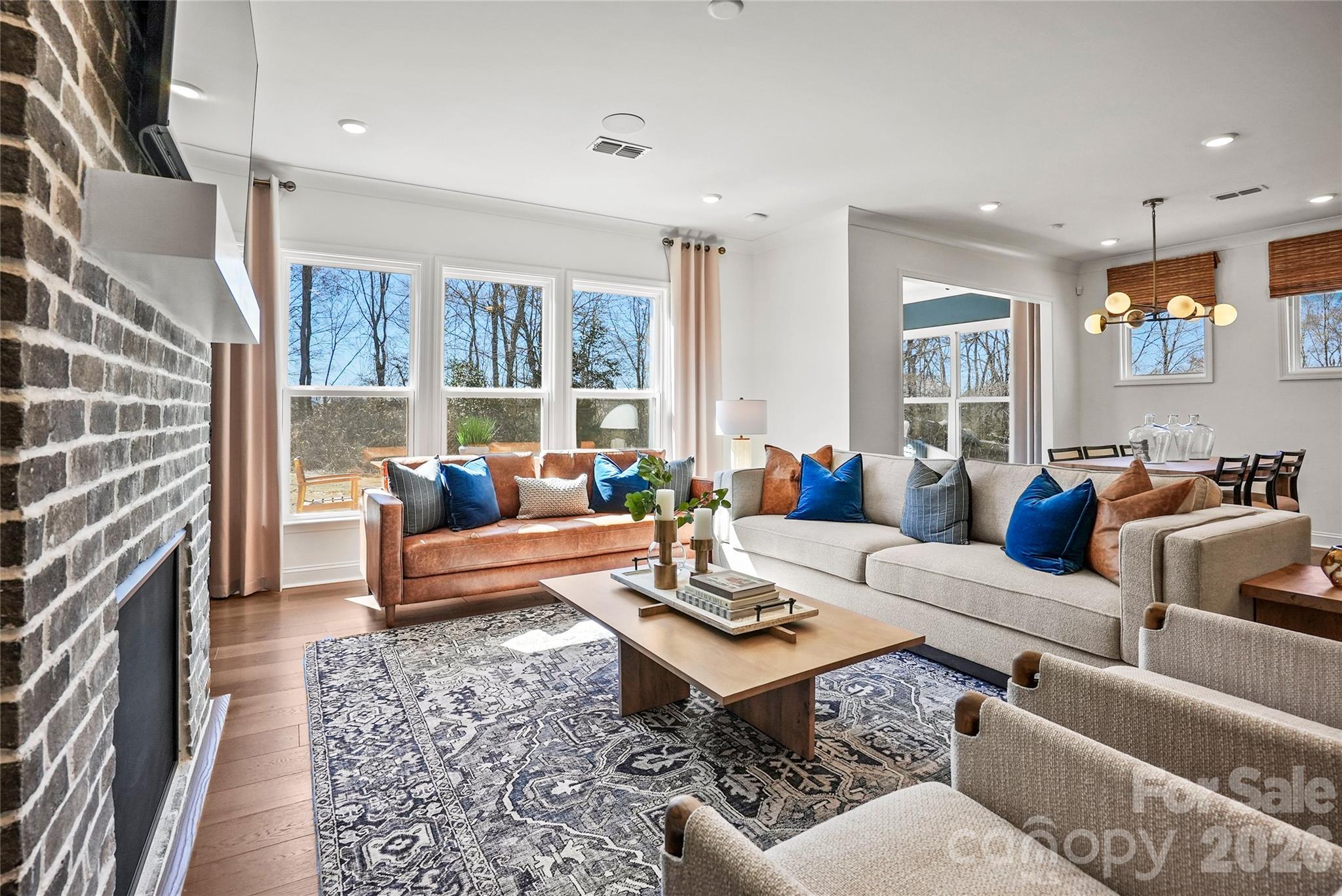 2138 Riverbend Avenue — Monroe