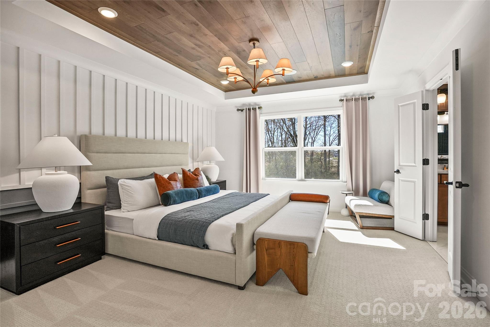 2138 Riverbend Avenue — Monroe