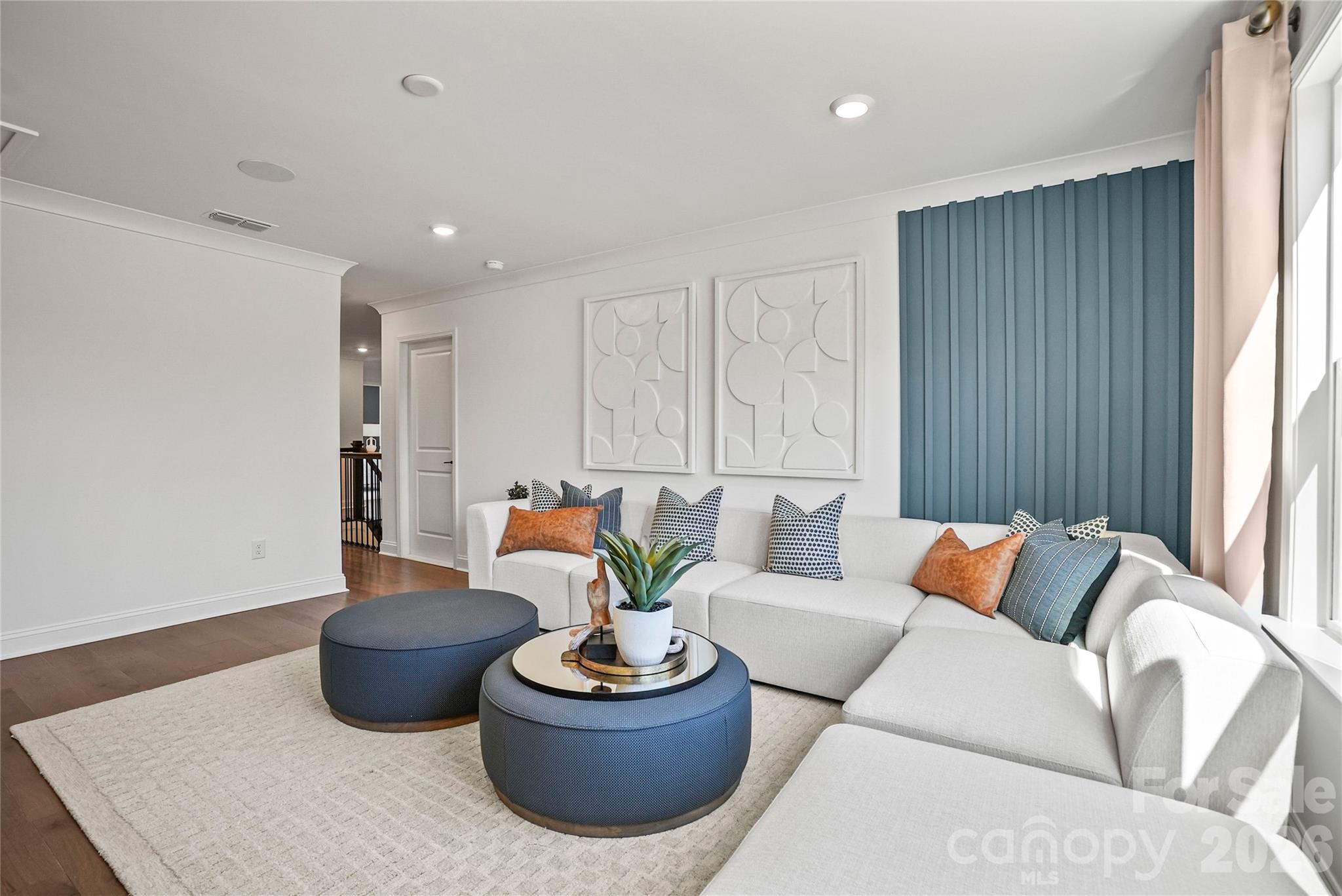 2138 Riverbend Avenue — Monroe