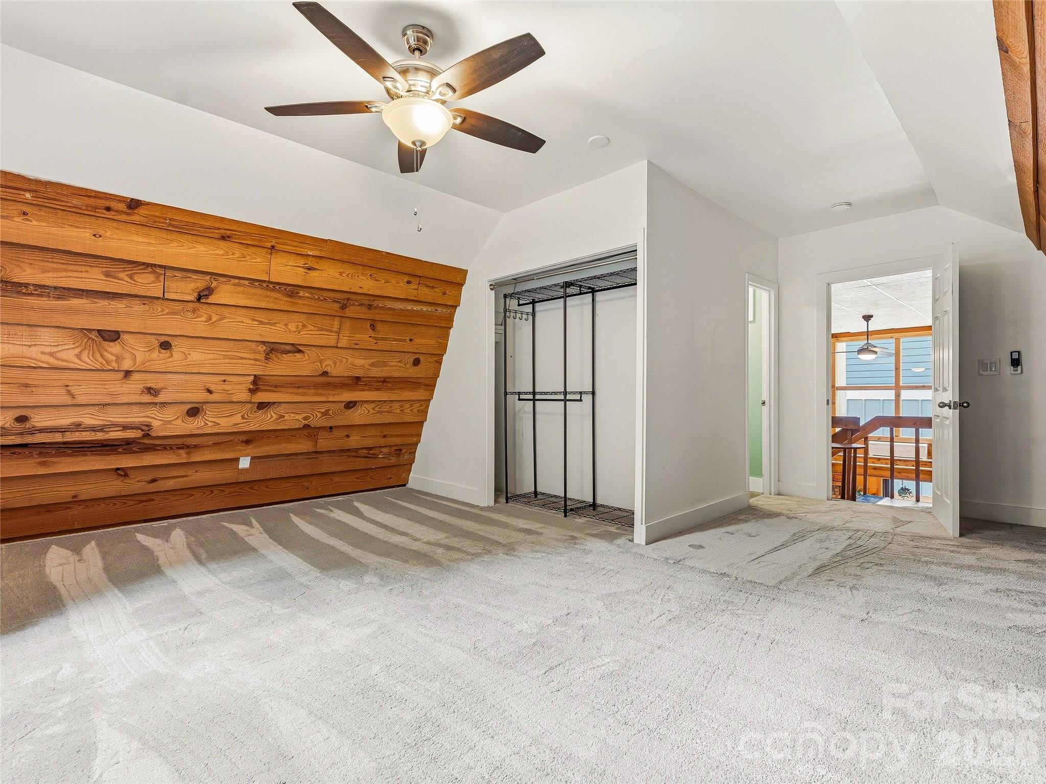 355 London Road — Asheville