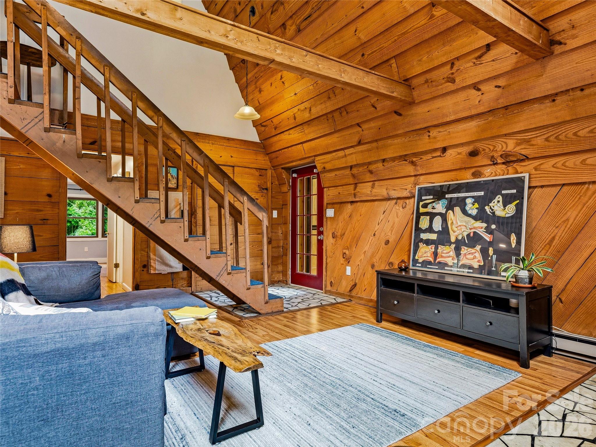 355 London Road — Asheville