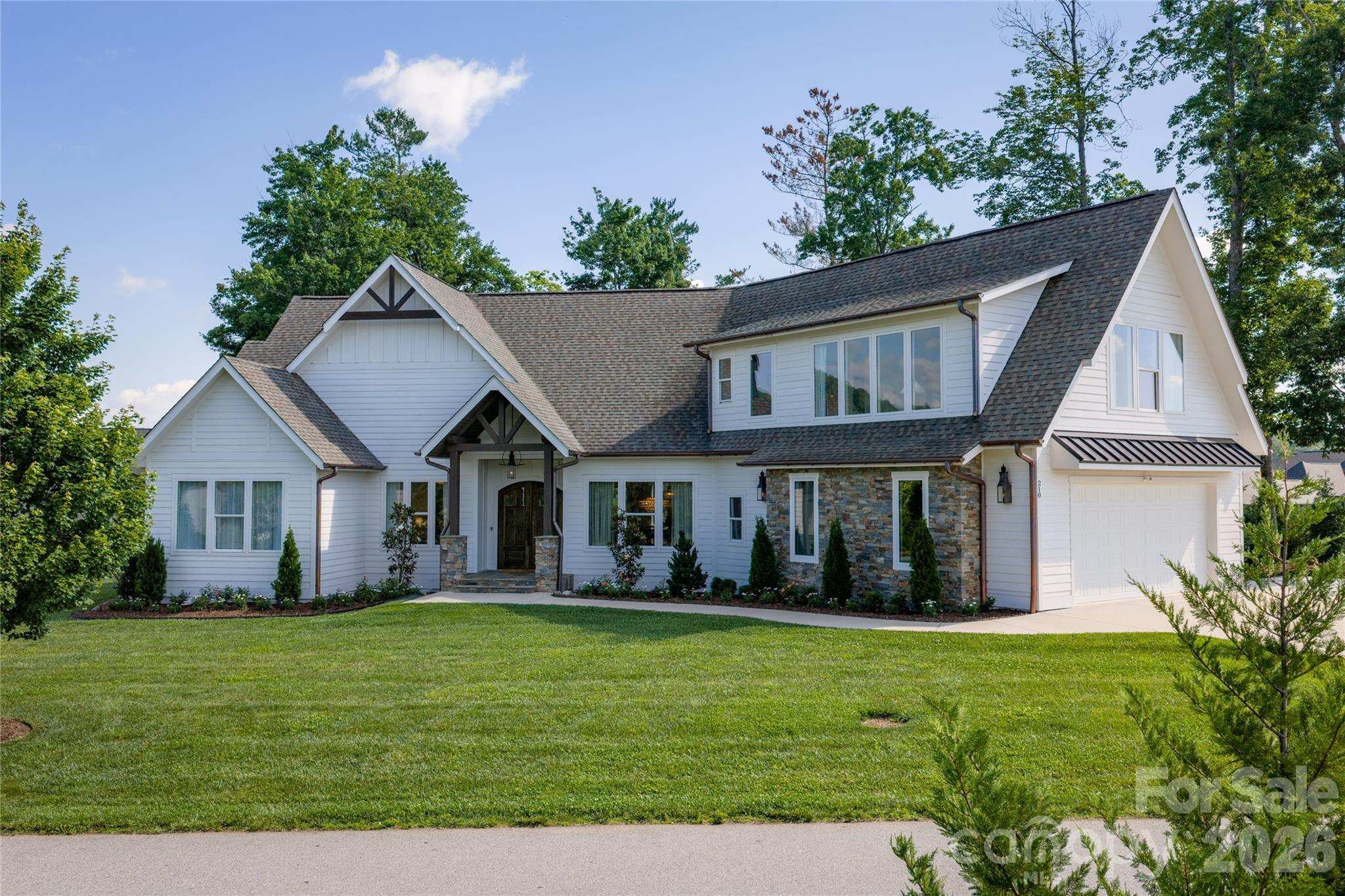 210 Samuel Drive — Mills River
