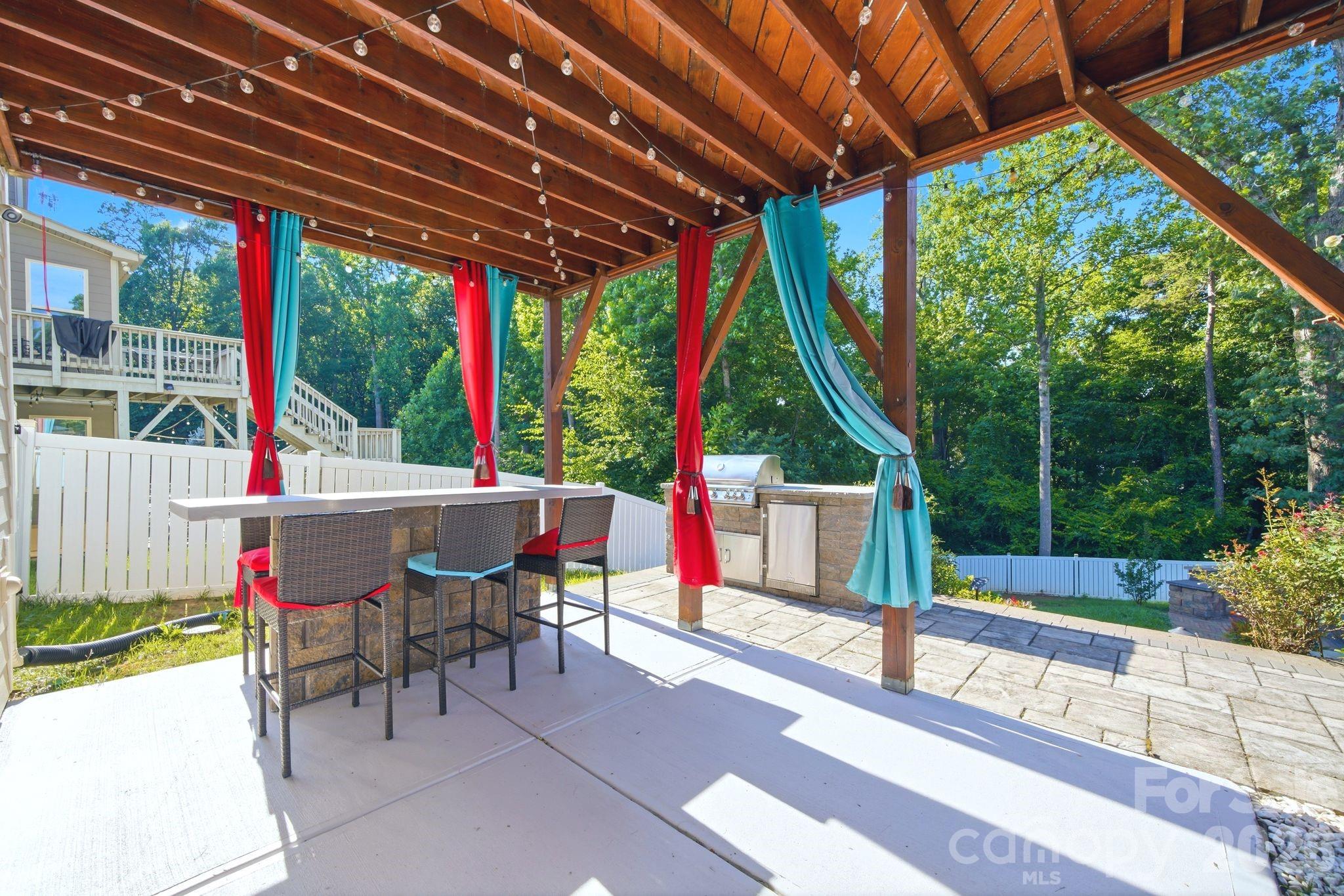 1574 Robinson Oaks Drive — Gastonia