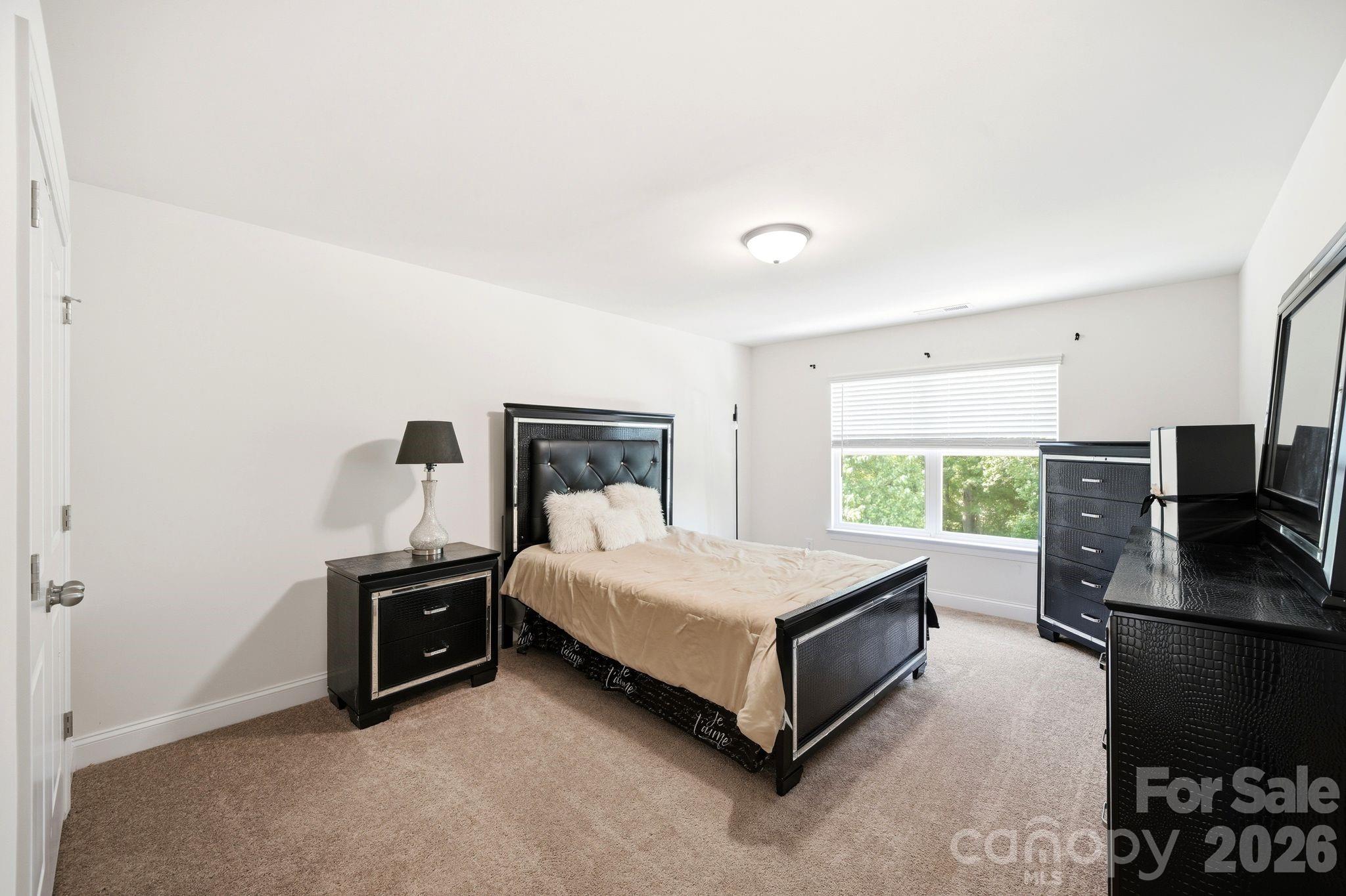 1574 Robinson Oaks Drive — Gastonia