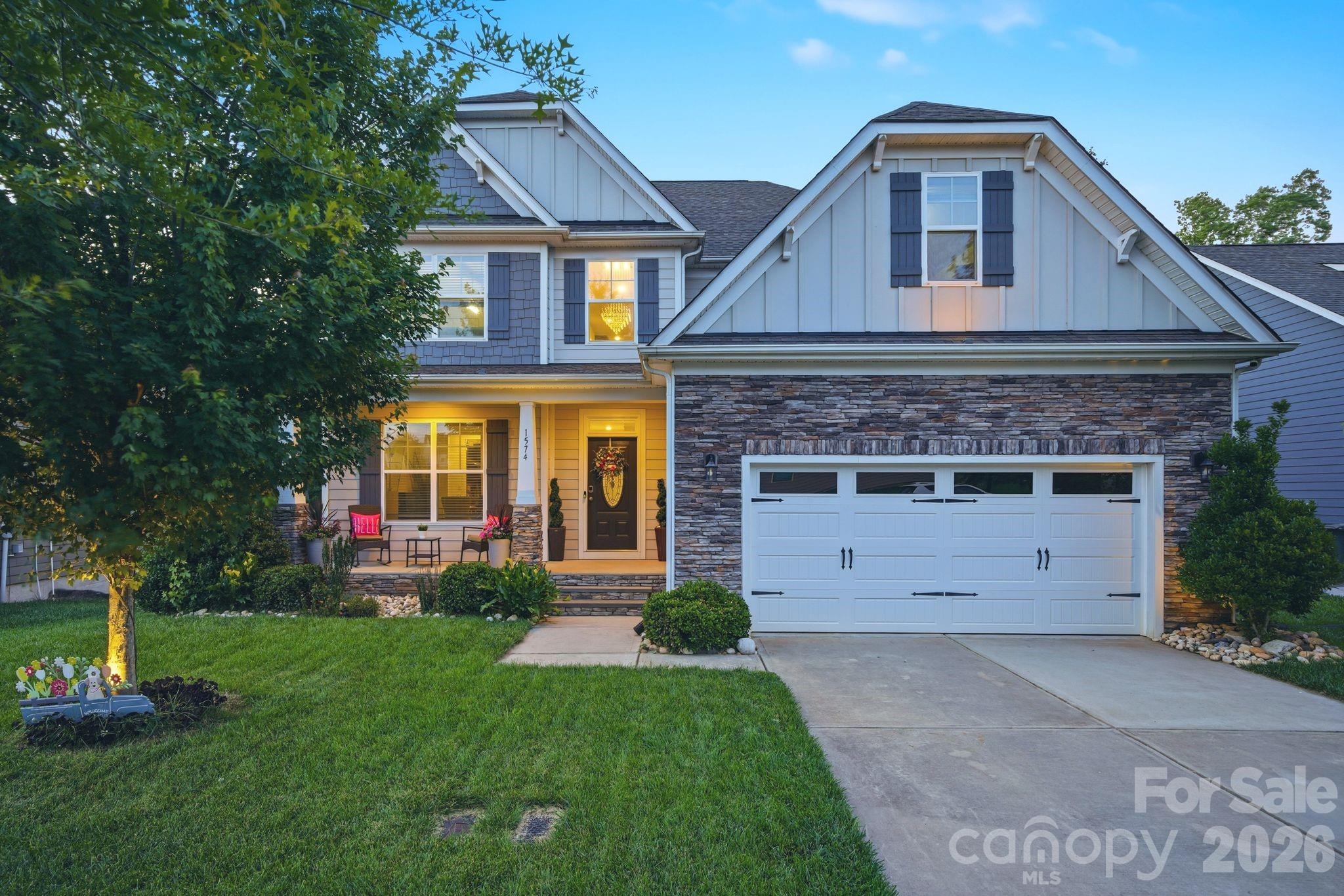 1574 Robinson Oaks Drive — Gastonia