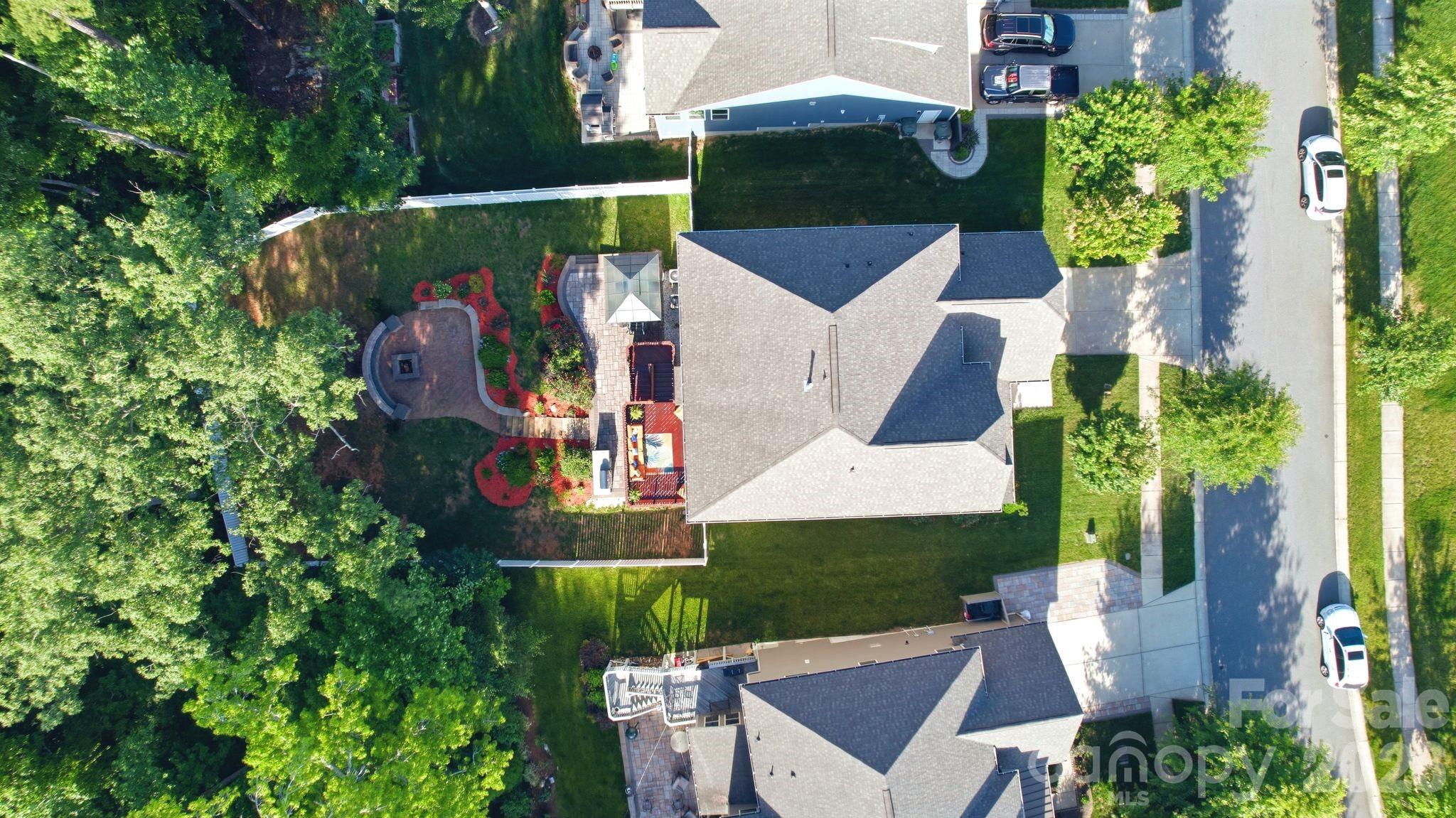 1574 Robinson Oaks Drive — Gastonia