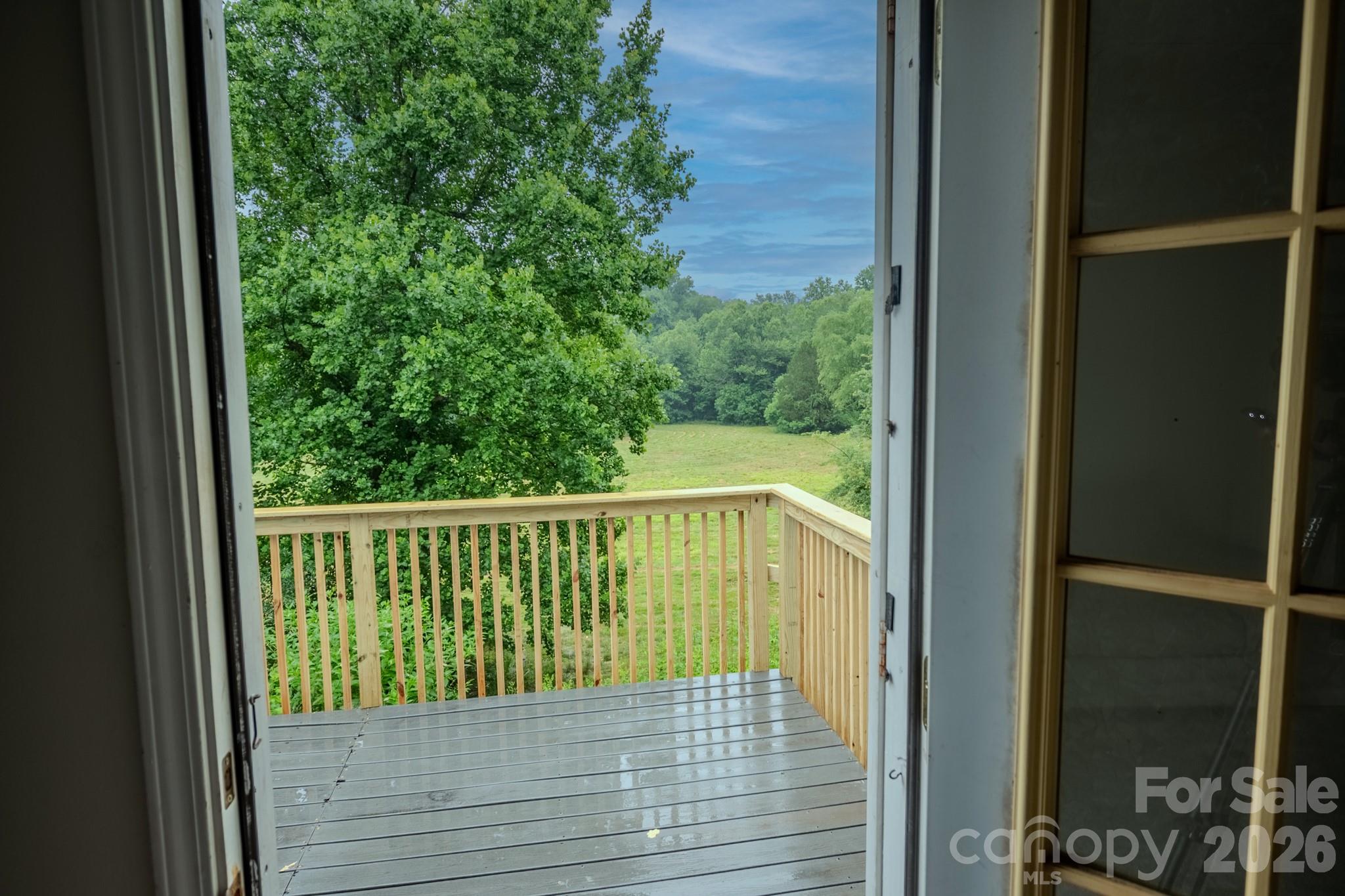 3122 Zion Church Road — Hickory