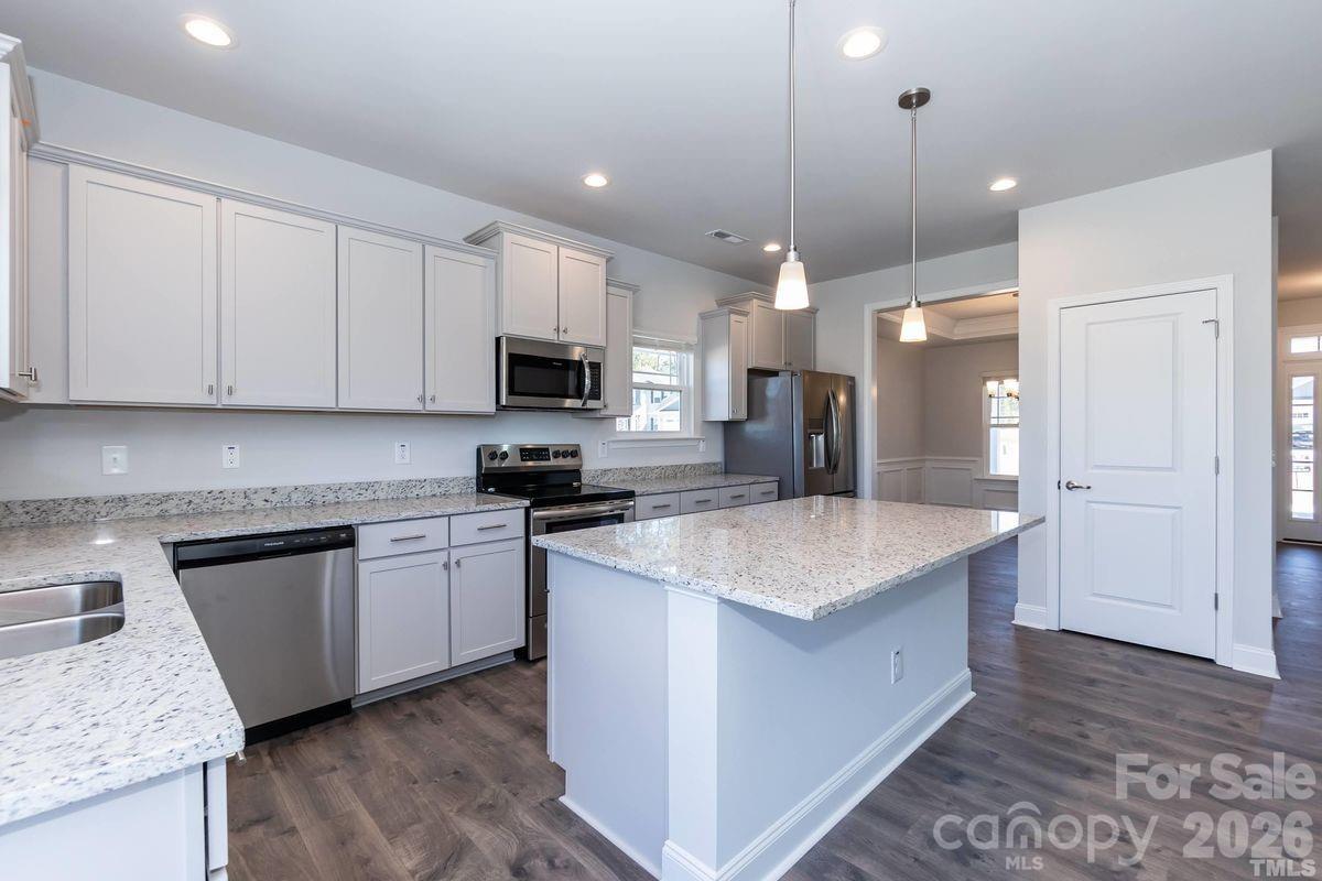 5147 Colchester Court #71 — Catawba