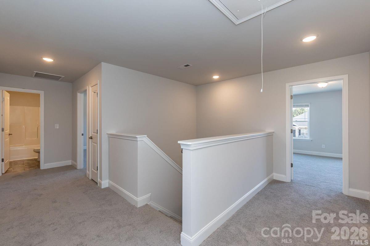 5147 Colchester Court #71 — Catawba