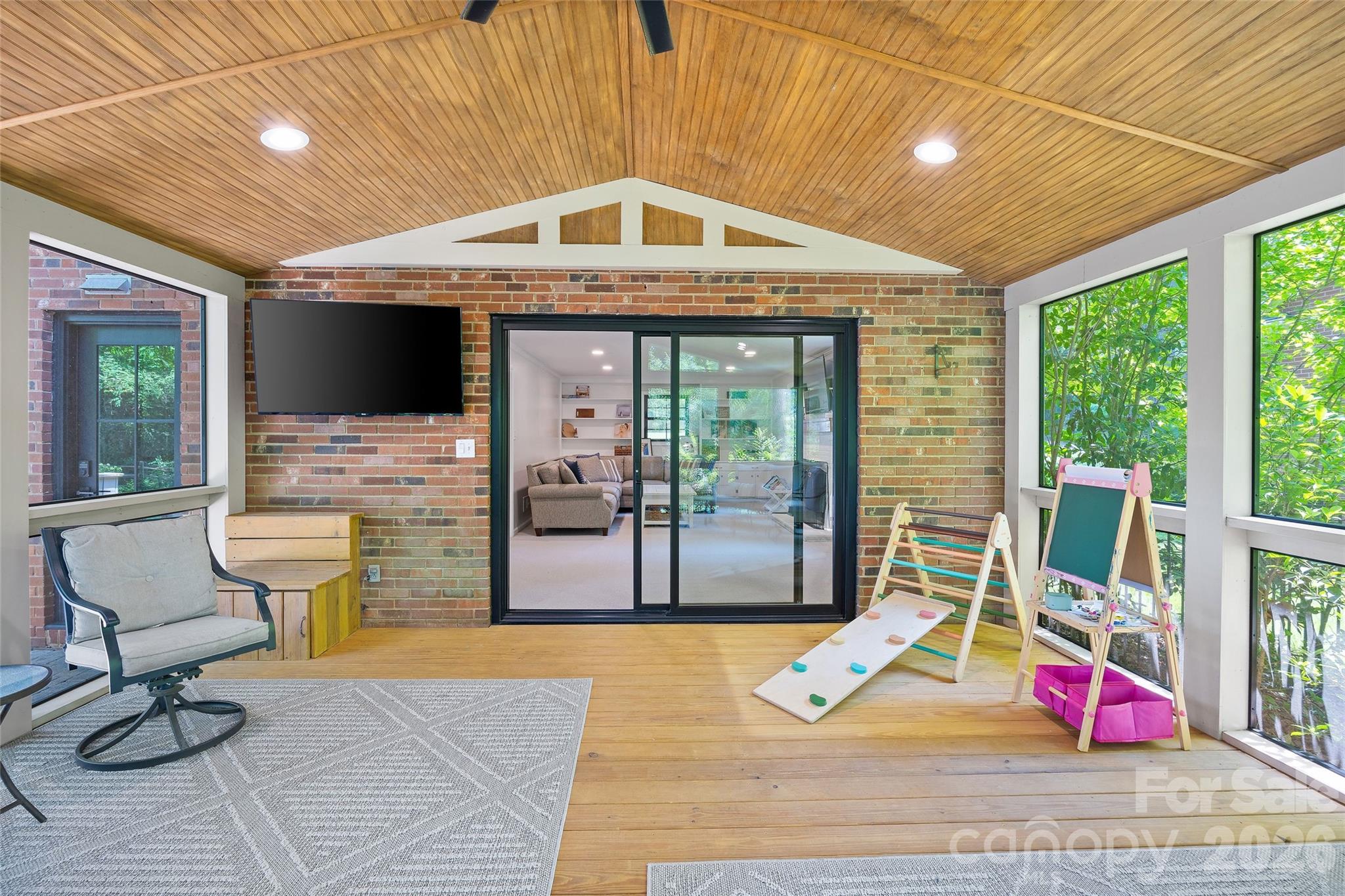 3724 Champaign Street — Charlotte