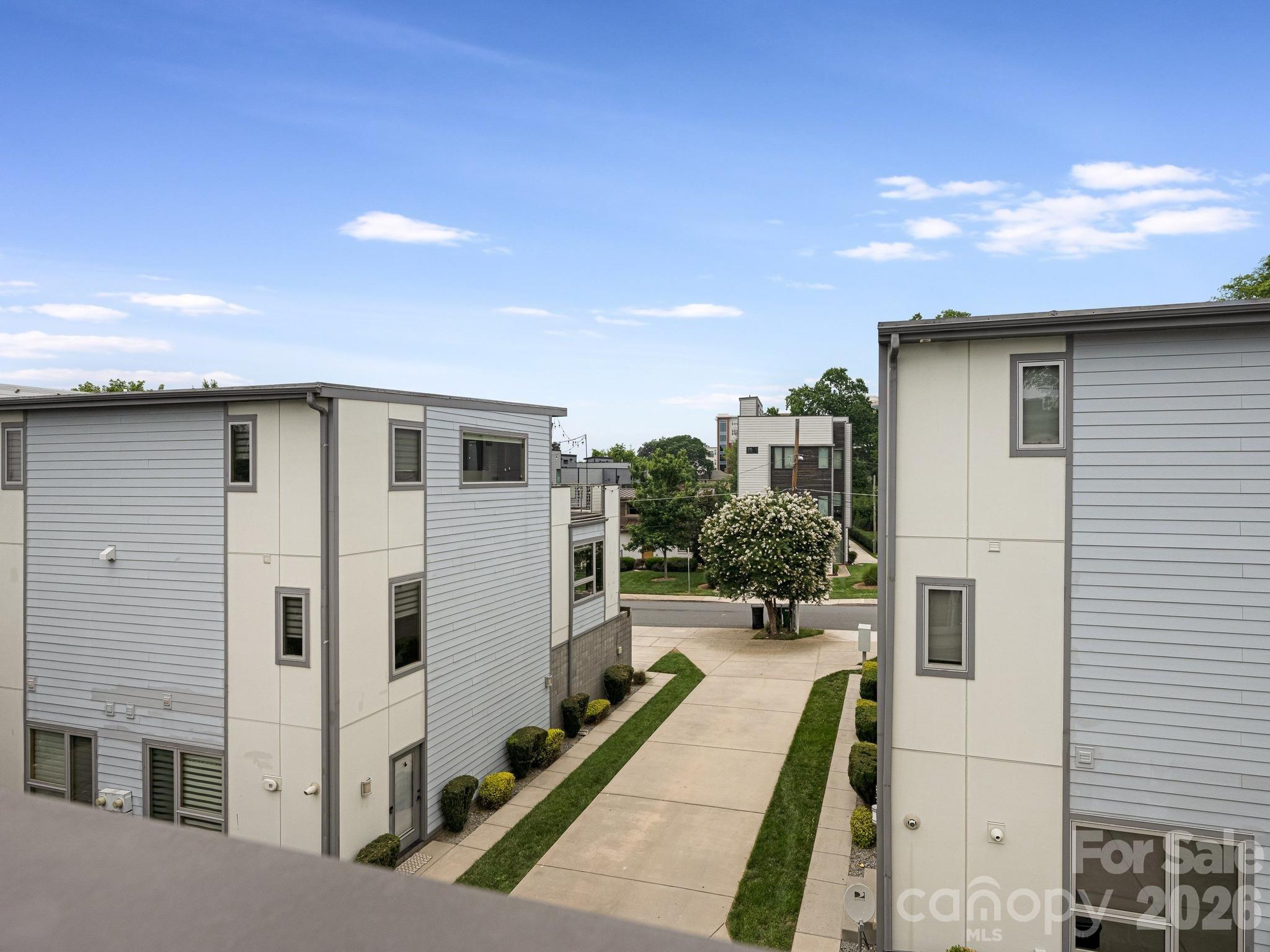 915 Westbrook Drive — Charlotte