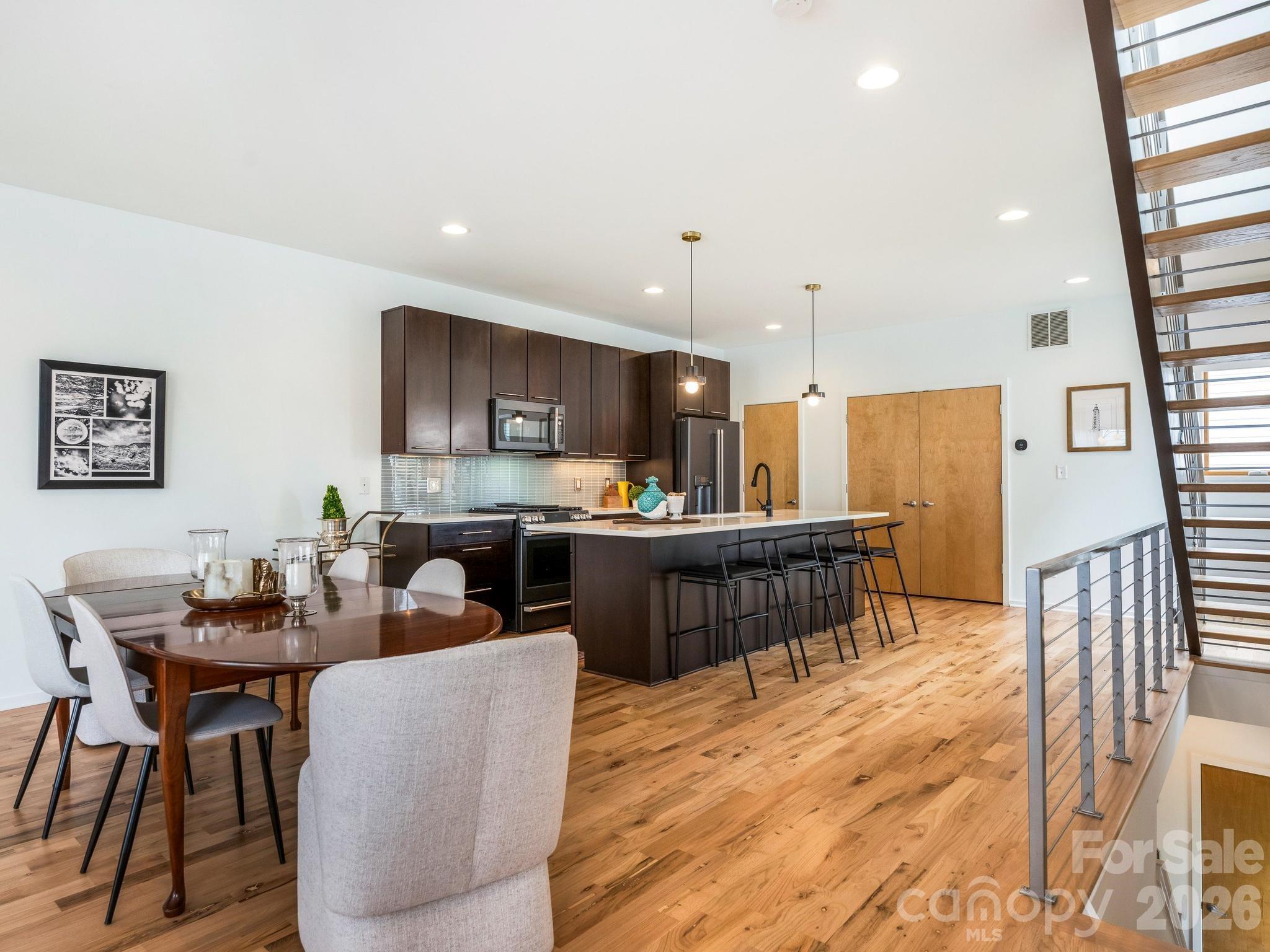 915 Westbrook Drive — Charlotte