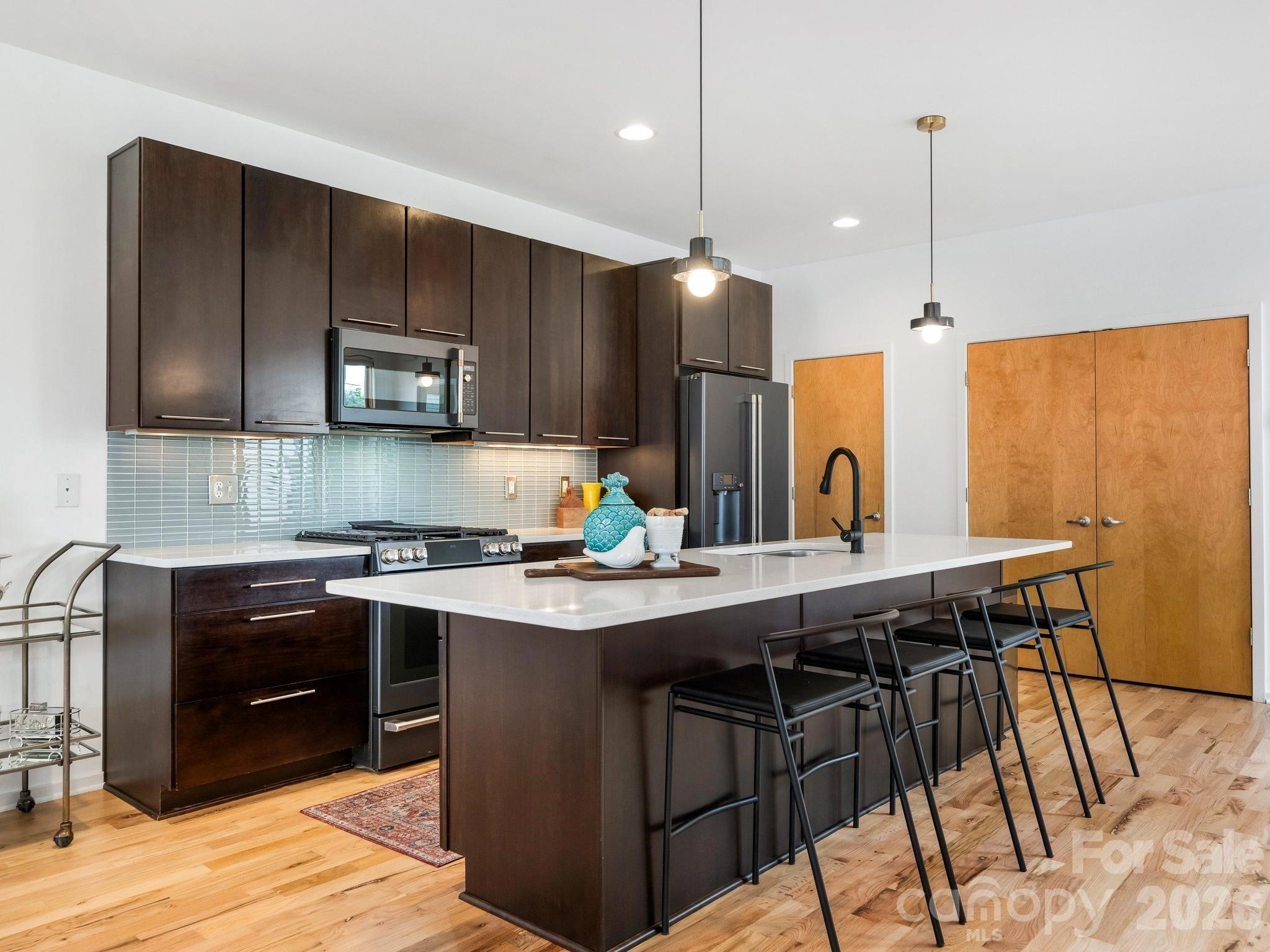 915 Westbrook Drive — Charlotte