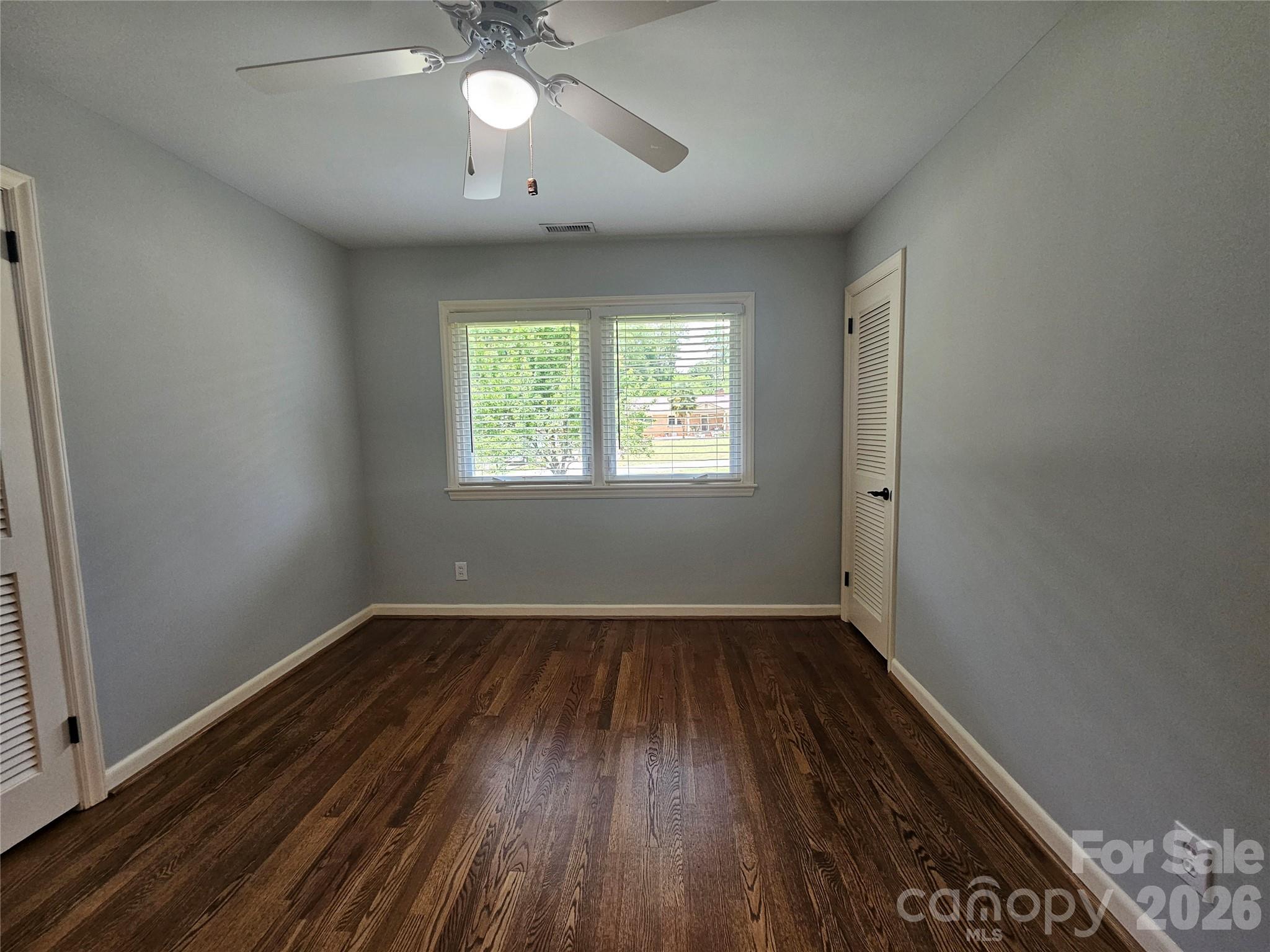 201 Country Club Circle — Shelby