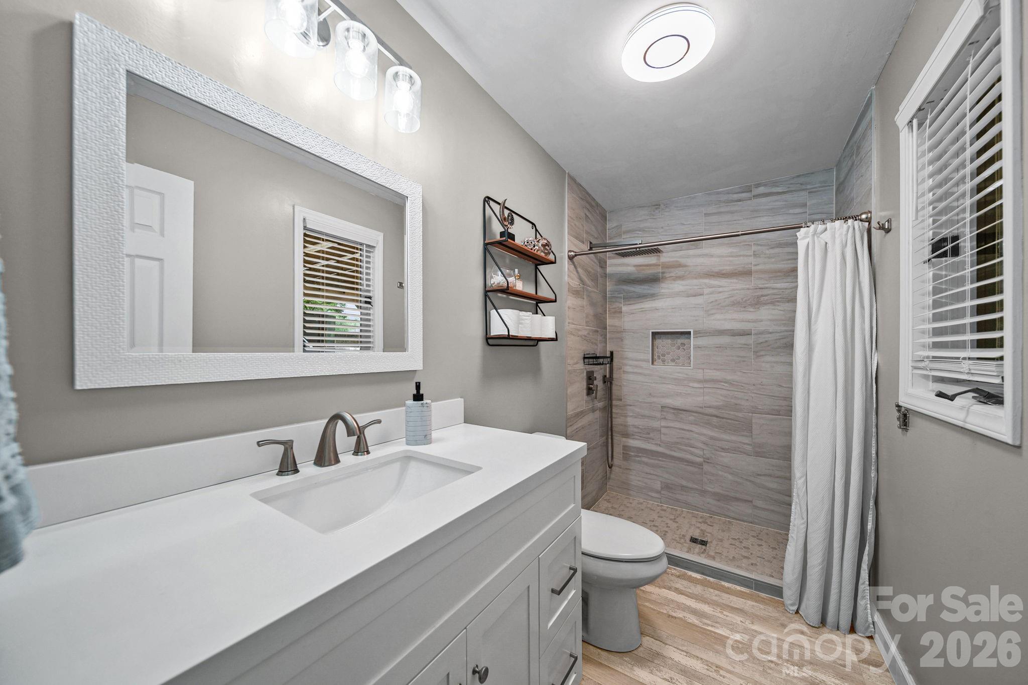 406 S Magnolia Street — Mooresville