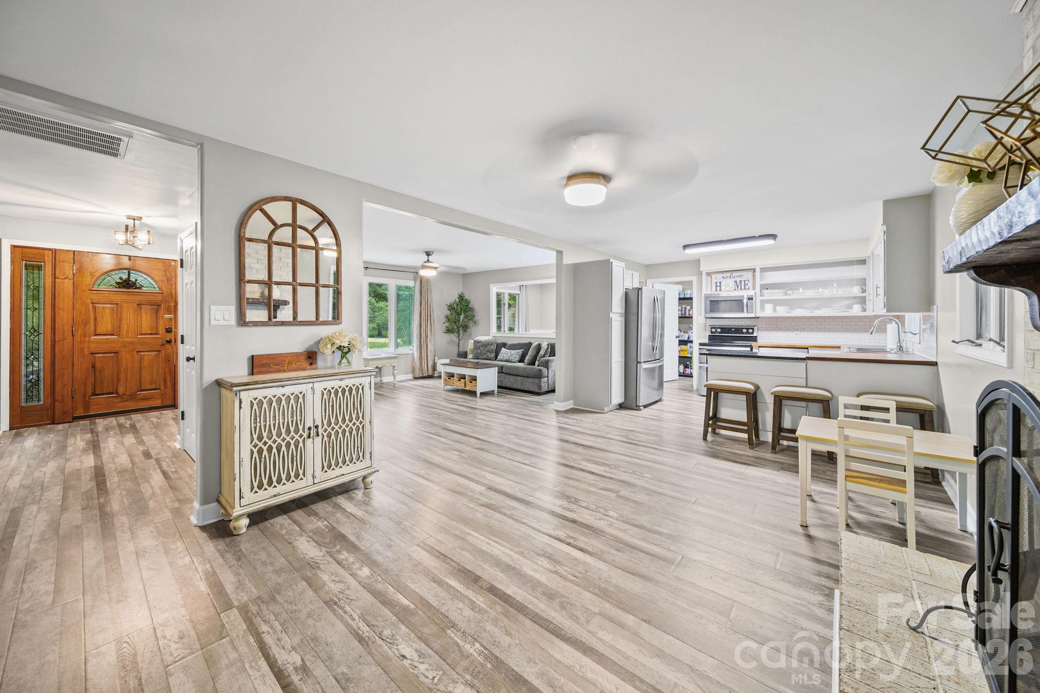 406 S Magnolia Street — Mooresville