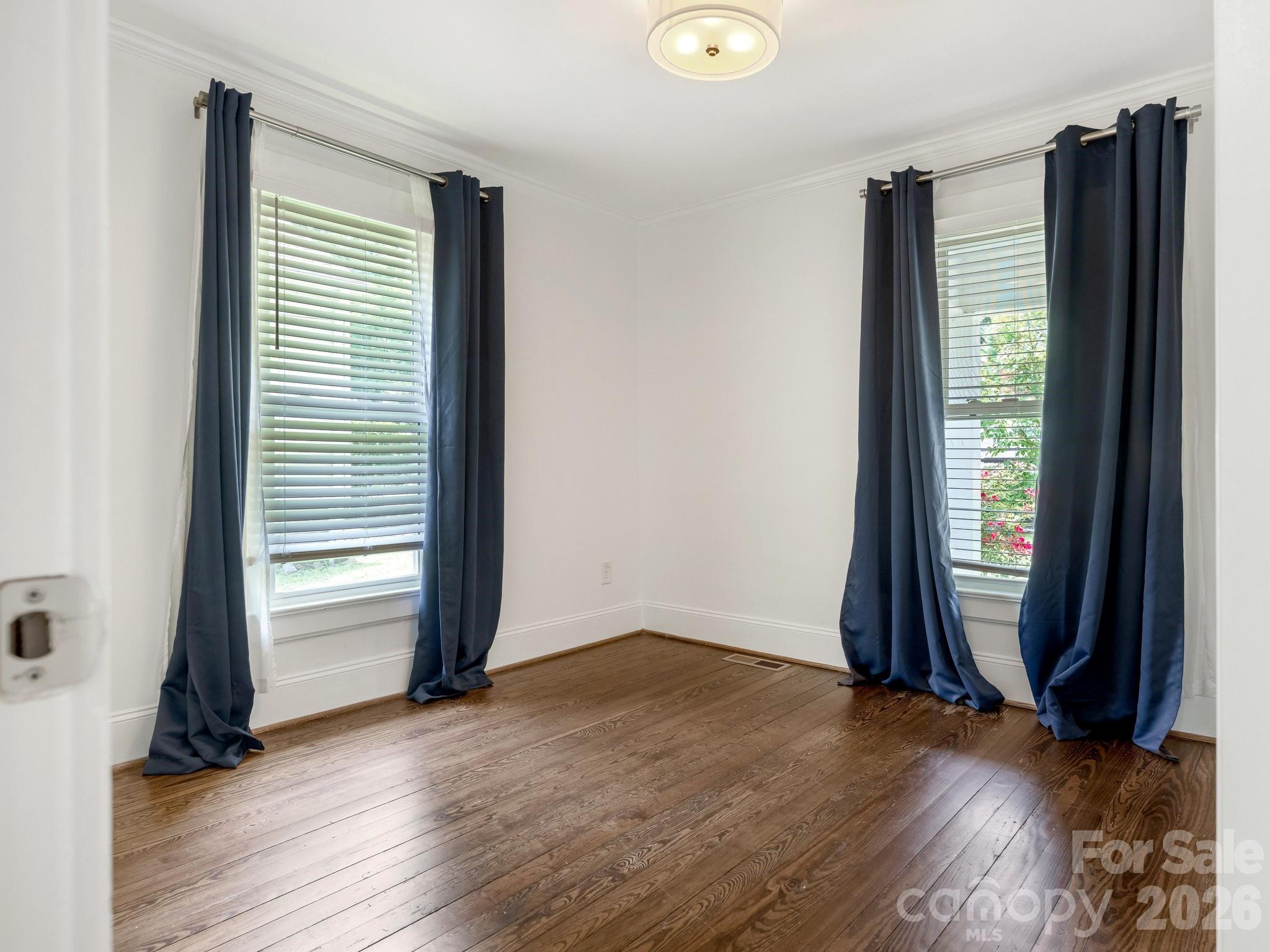 1830 Logie Avenue — Charlotte