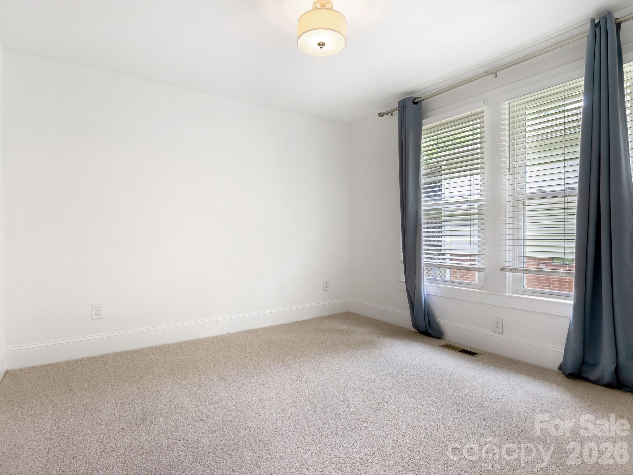 1830 Logie Avenue — Charlotte