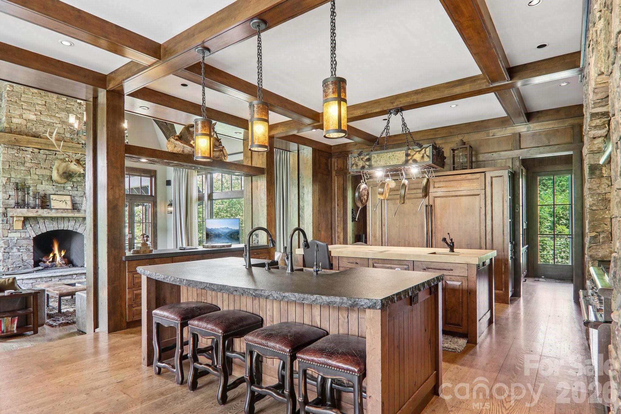 410 Lakewood Drive — Bryson City