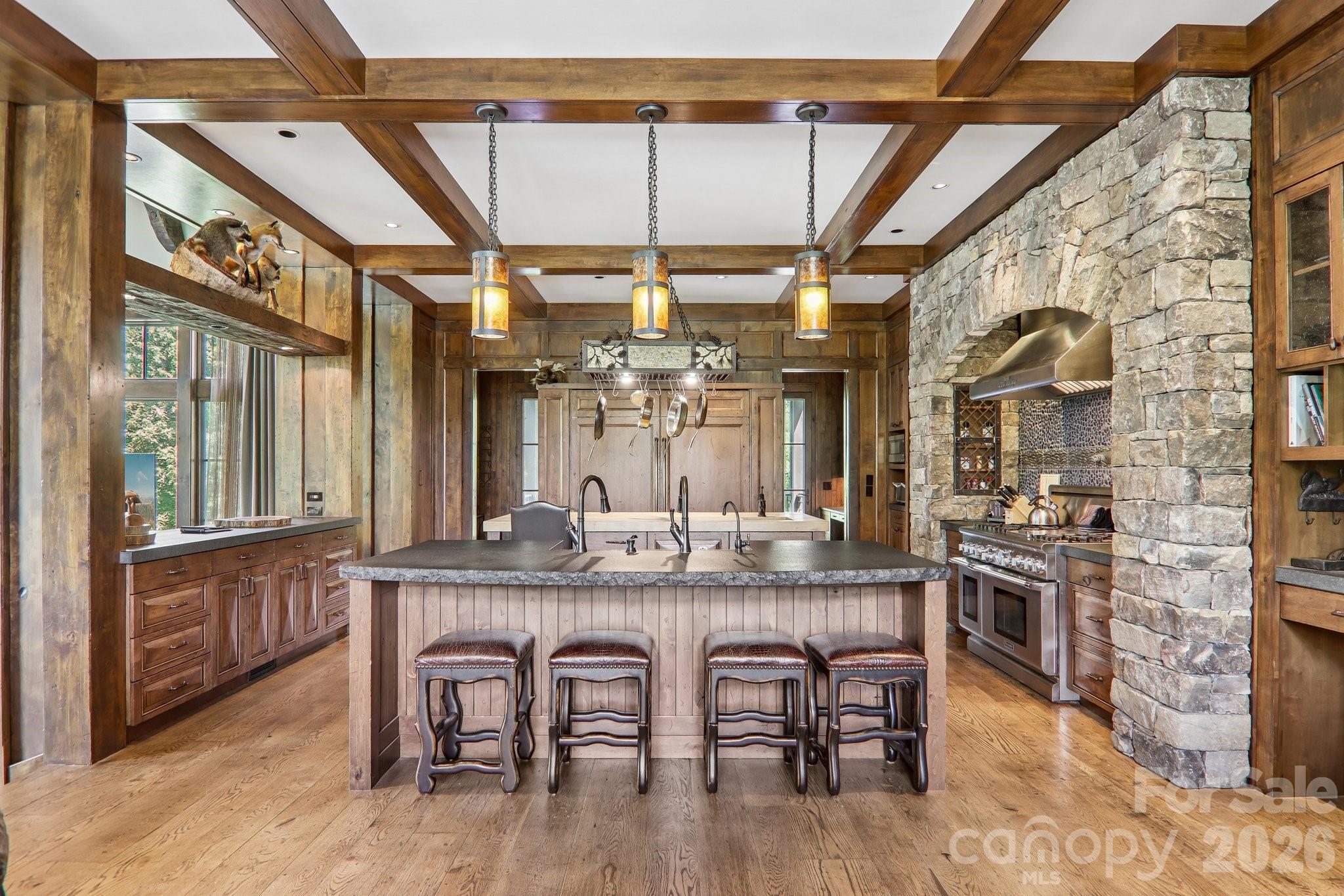 410 Lakewood Drive — Bryson City