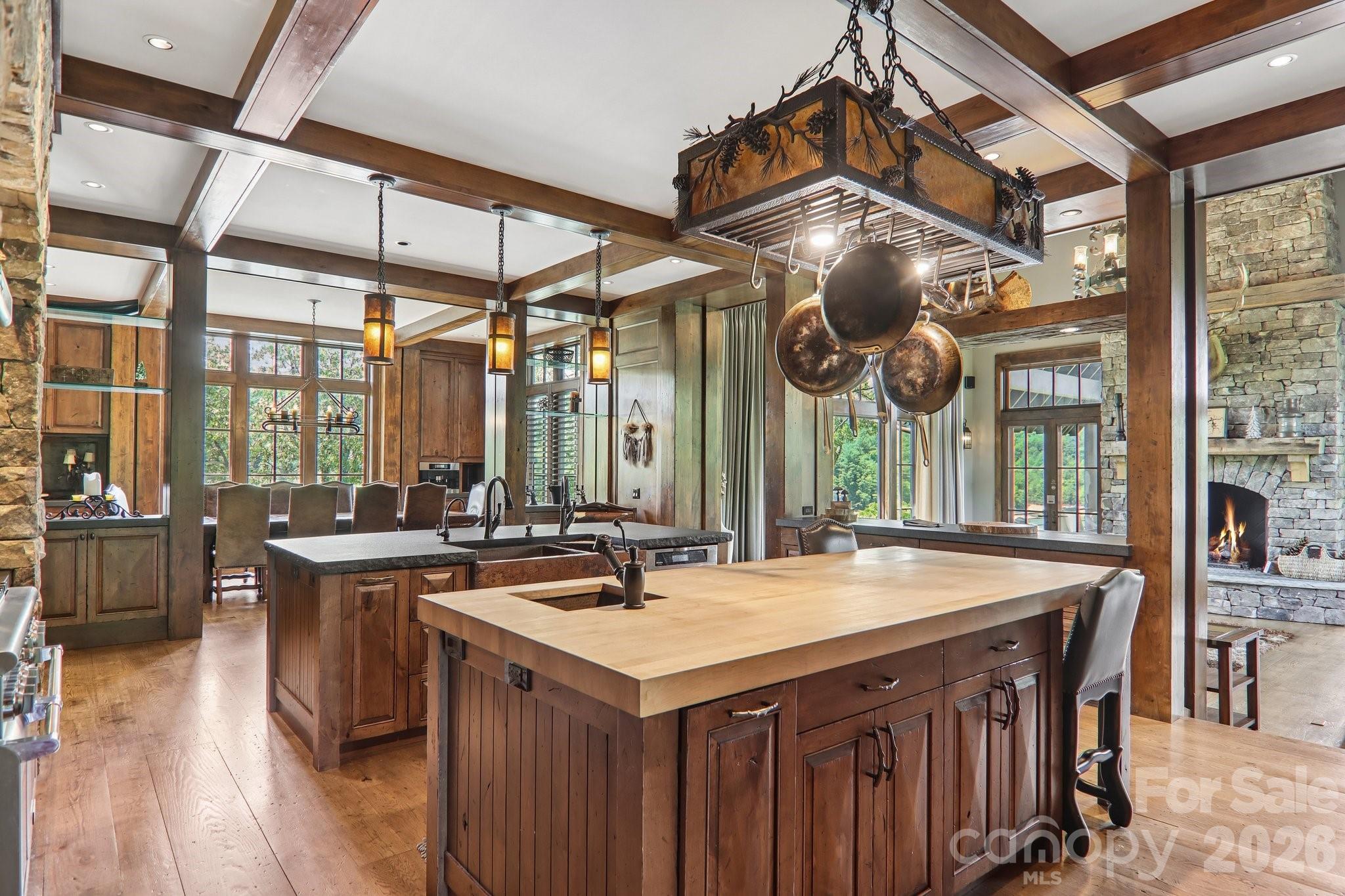 410 Lakewood Drive — Bryson City