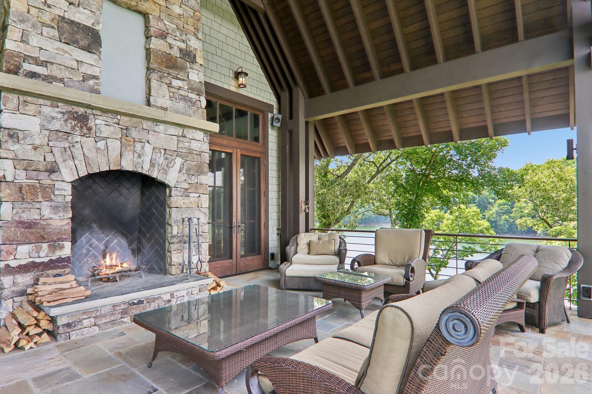 410 Lakewood Drive — Bryson City