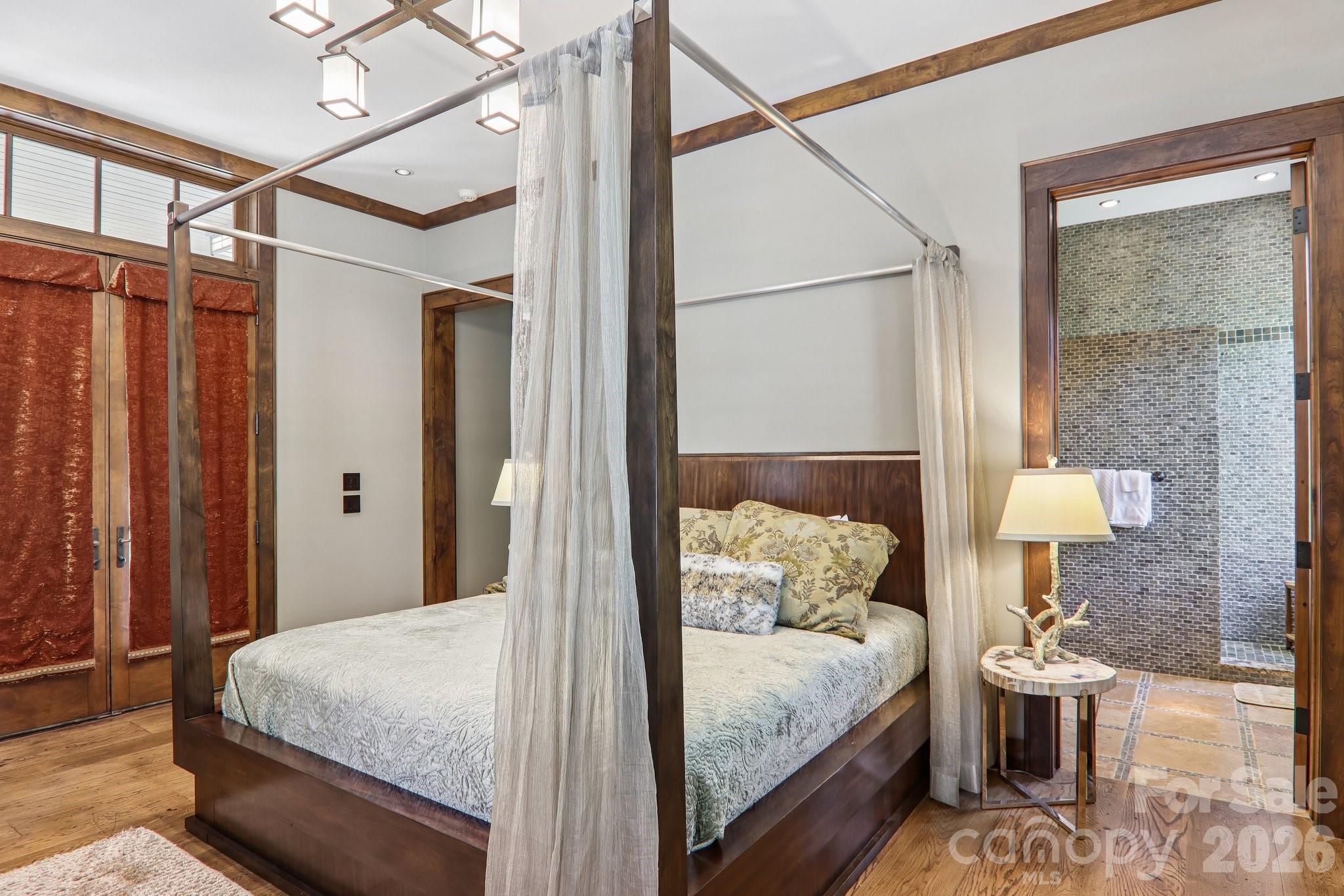 410 Lakewood Drive — Bryson City