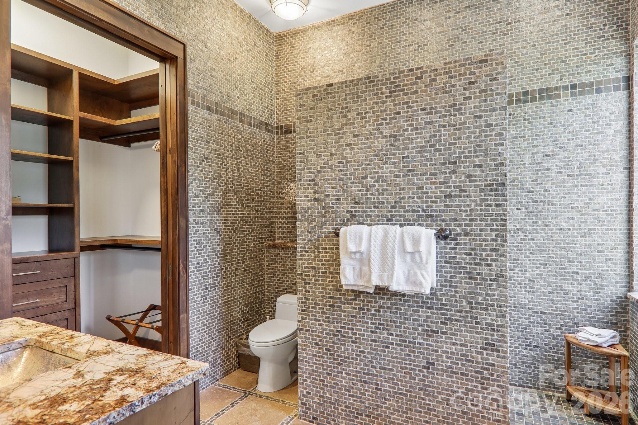 410 Lakewood Drive — Bryson City