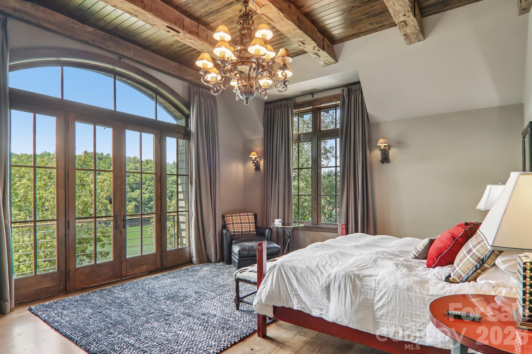410 Lakewood Drive — Bryson City