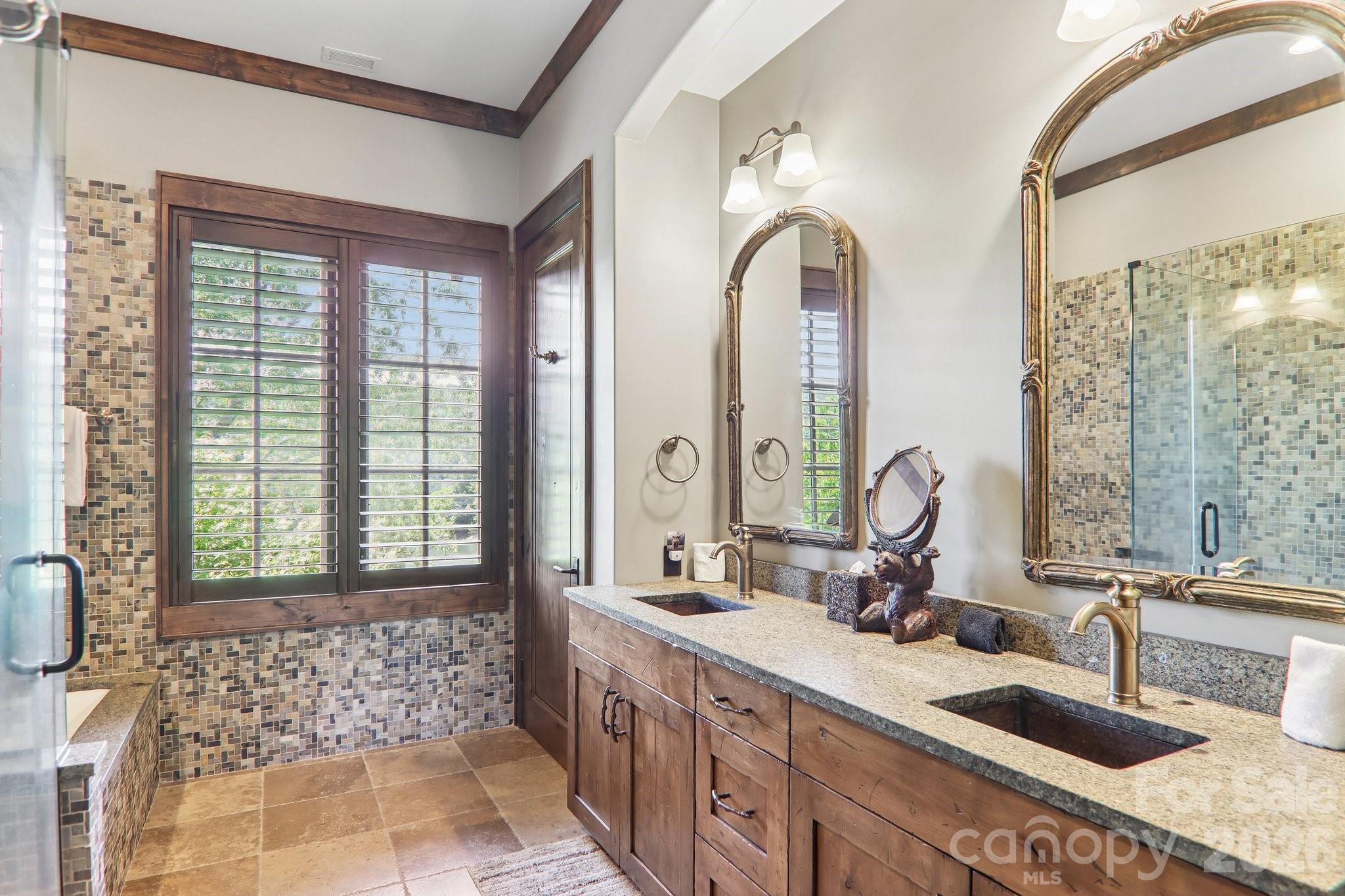 410 Lakewood Drive — Bryson City