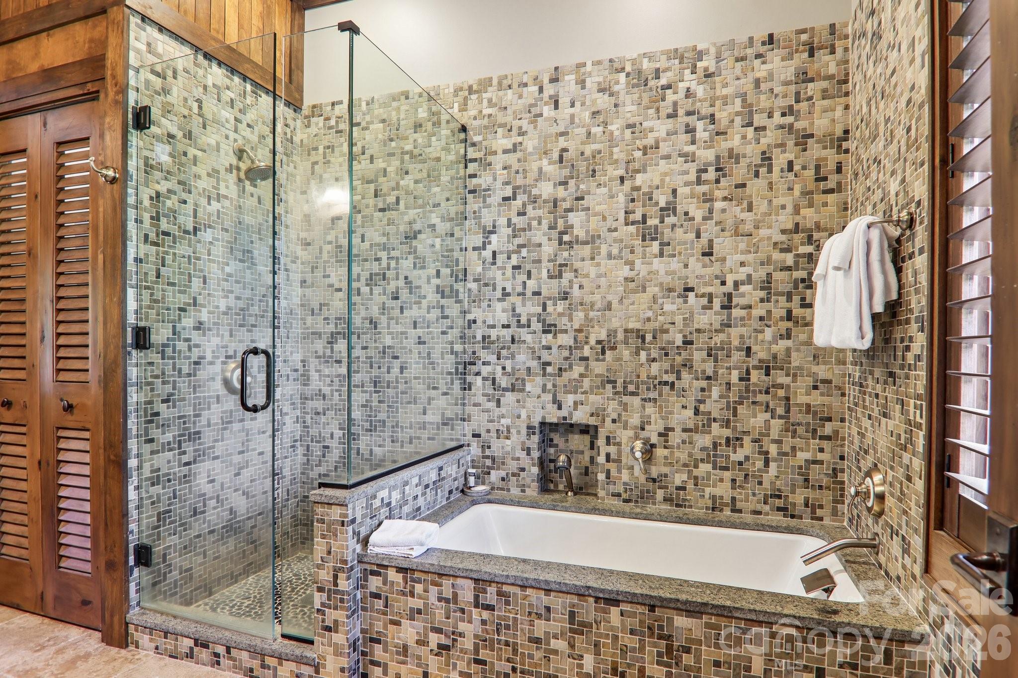 410 Lakewood Drive — Bryson City