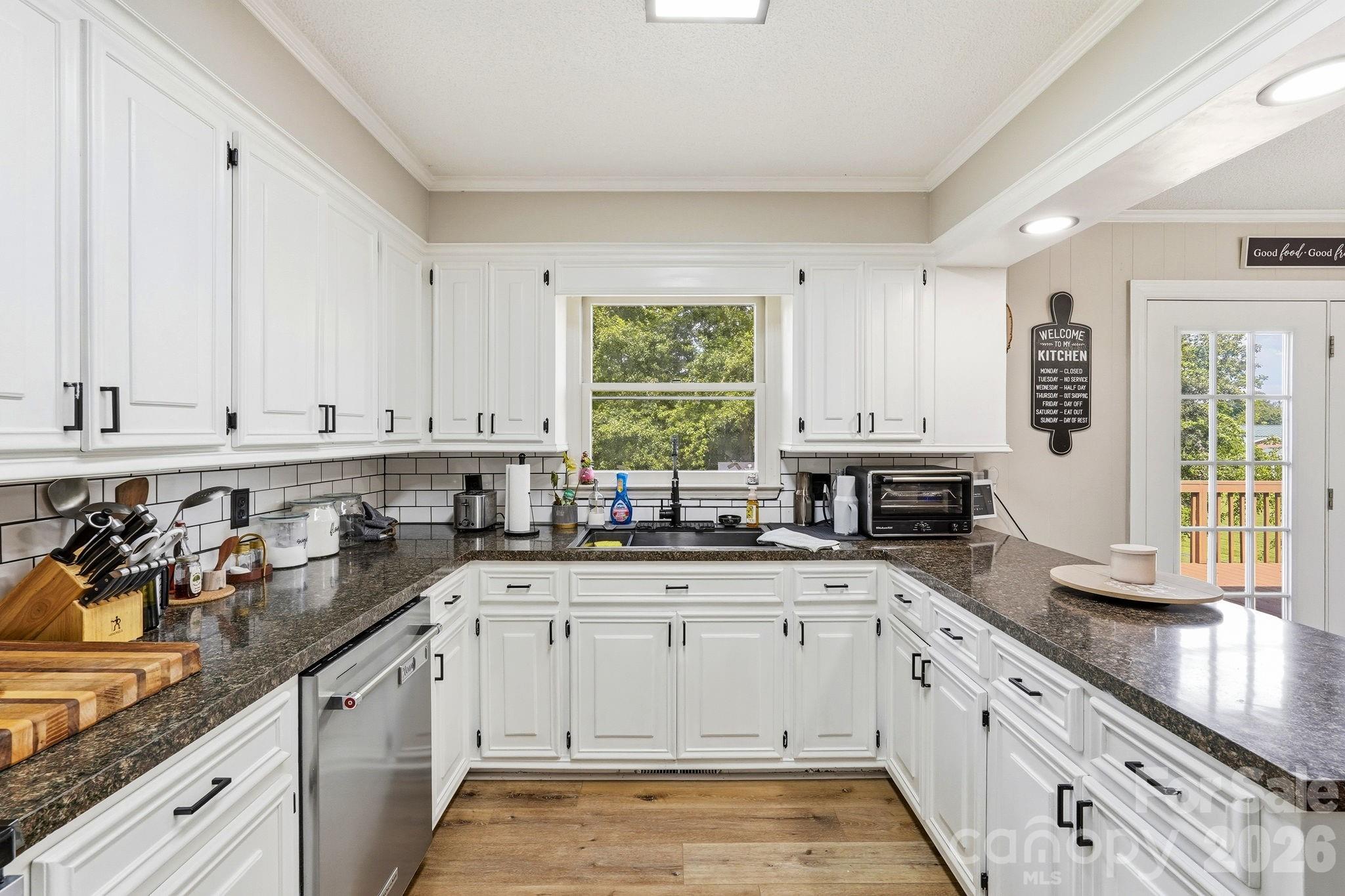 1692 Pads Road — North Wilkesboro