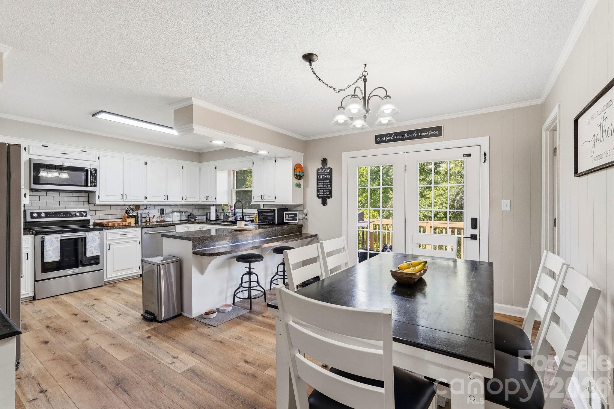 1692 Pads Road — North Wilkesboro