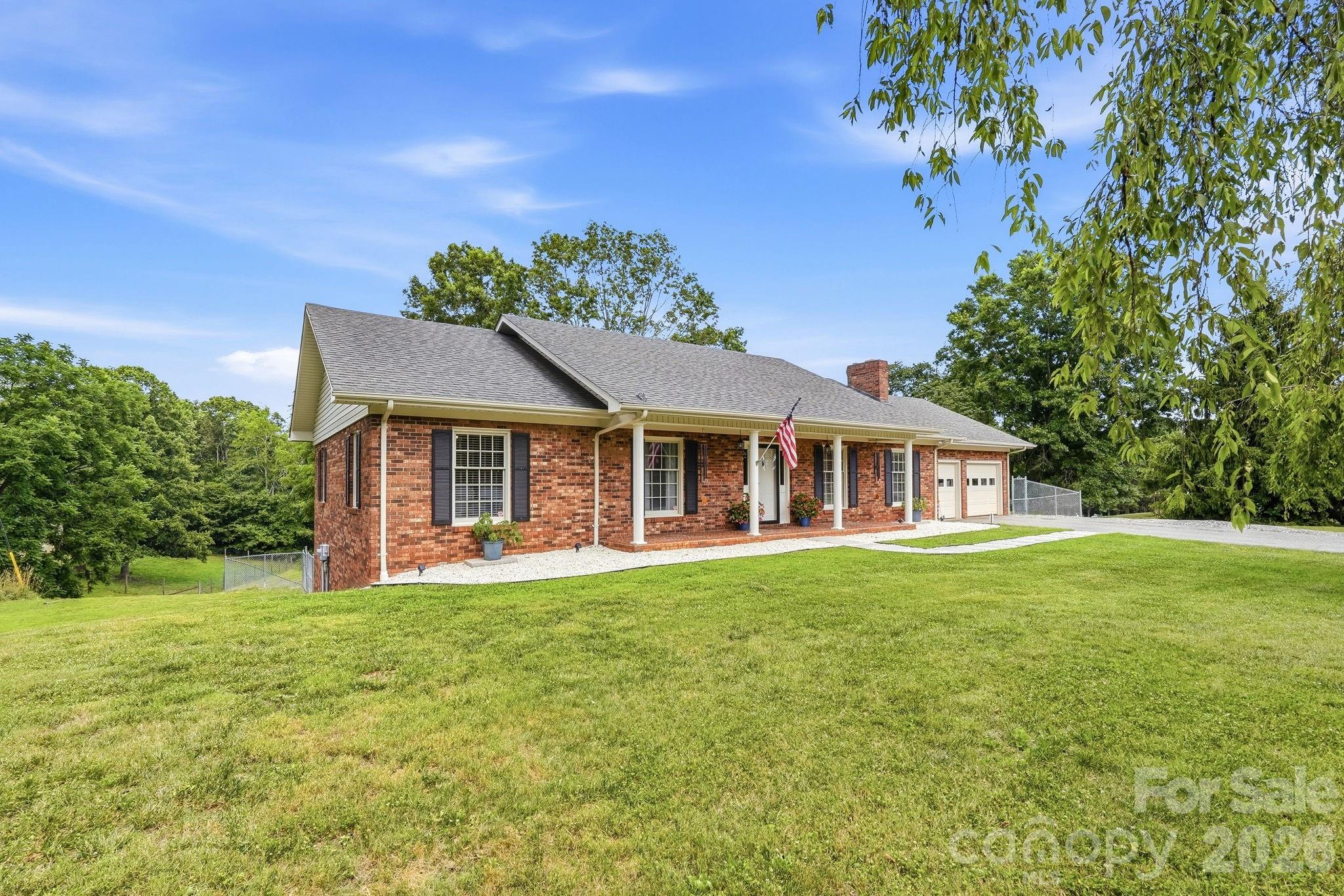 1692 Pads Road — North Wilkesboro