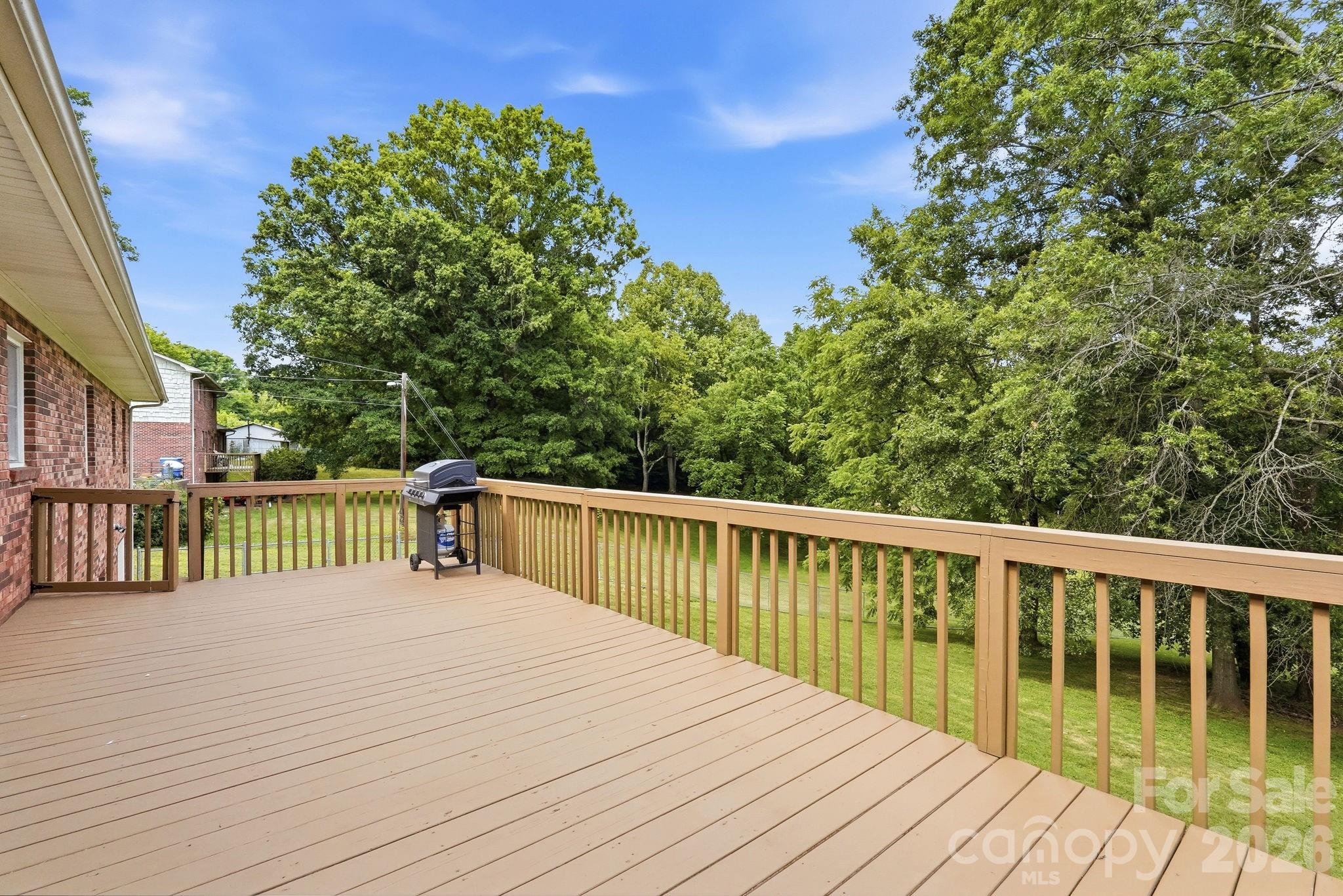 1692 Pads Road — North Wilkesboro