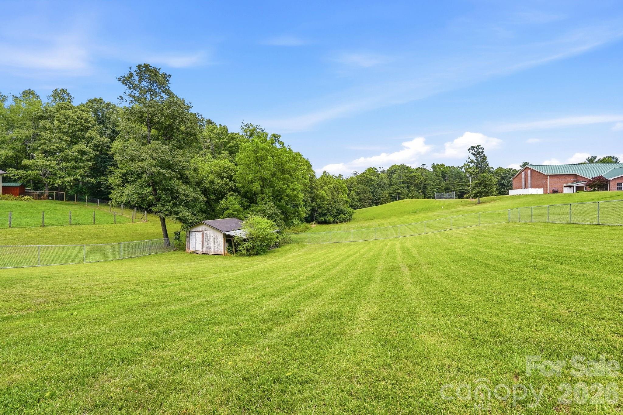 1692 Pads Road — North Wilkesboro
