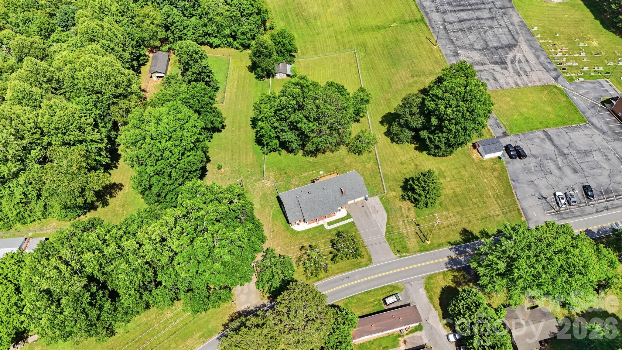 1692 Pads Road — North Wilkesboro