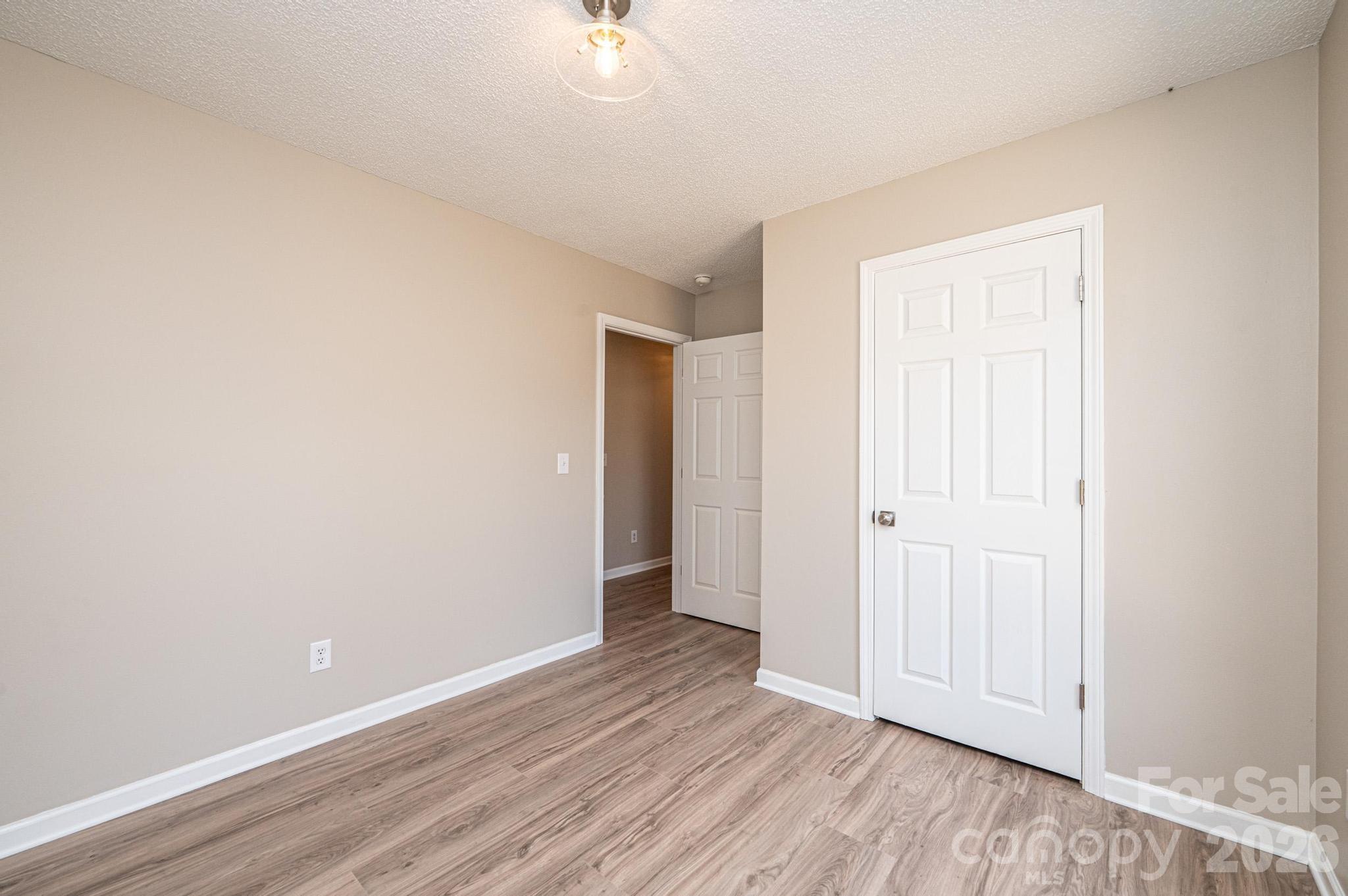 1337 Gallatin Lane — Hudson