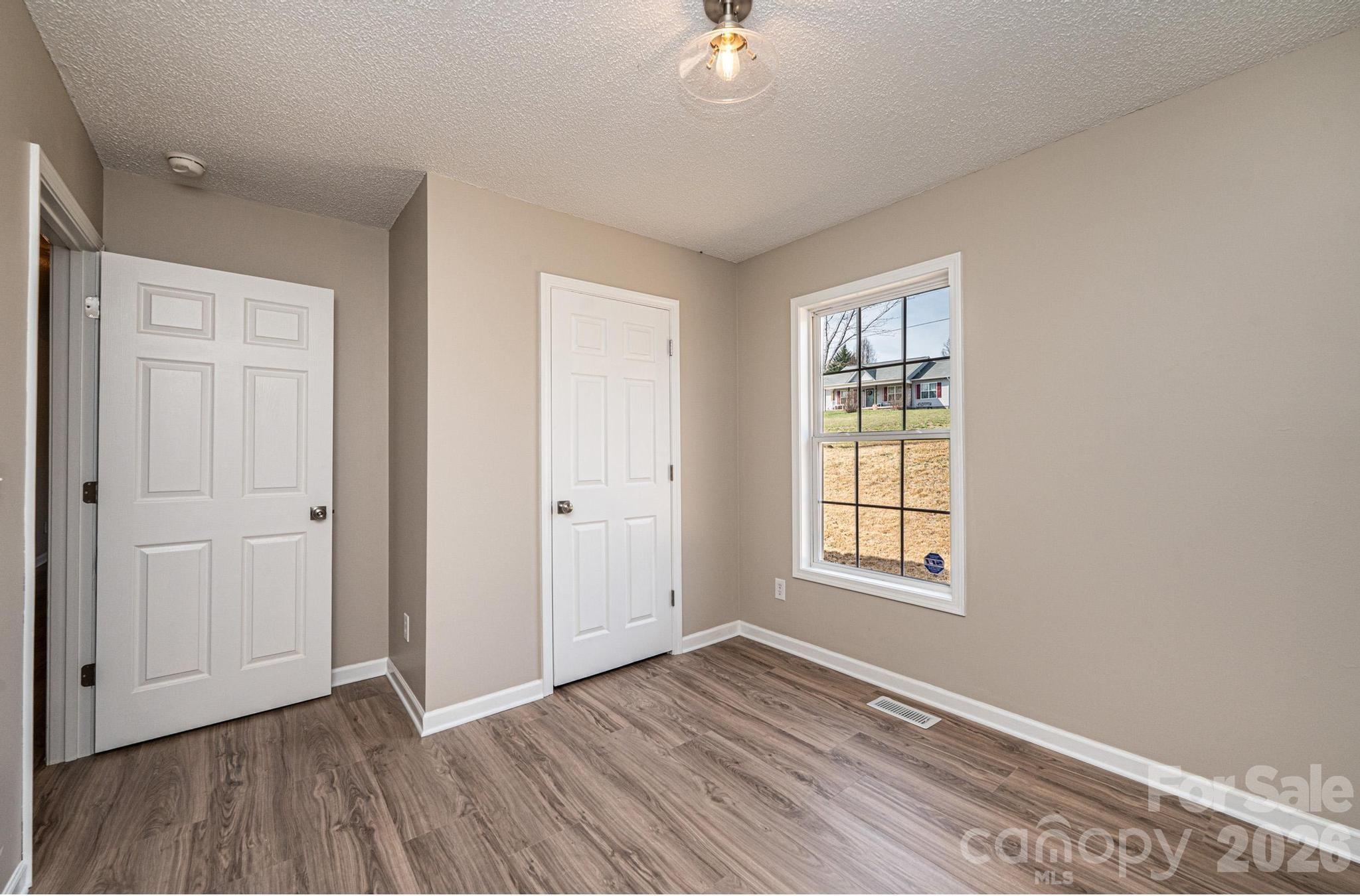 1337 Gallatin Lane — Hudson